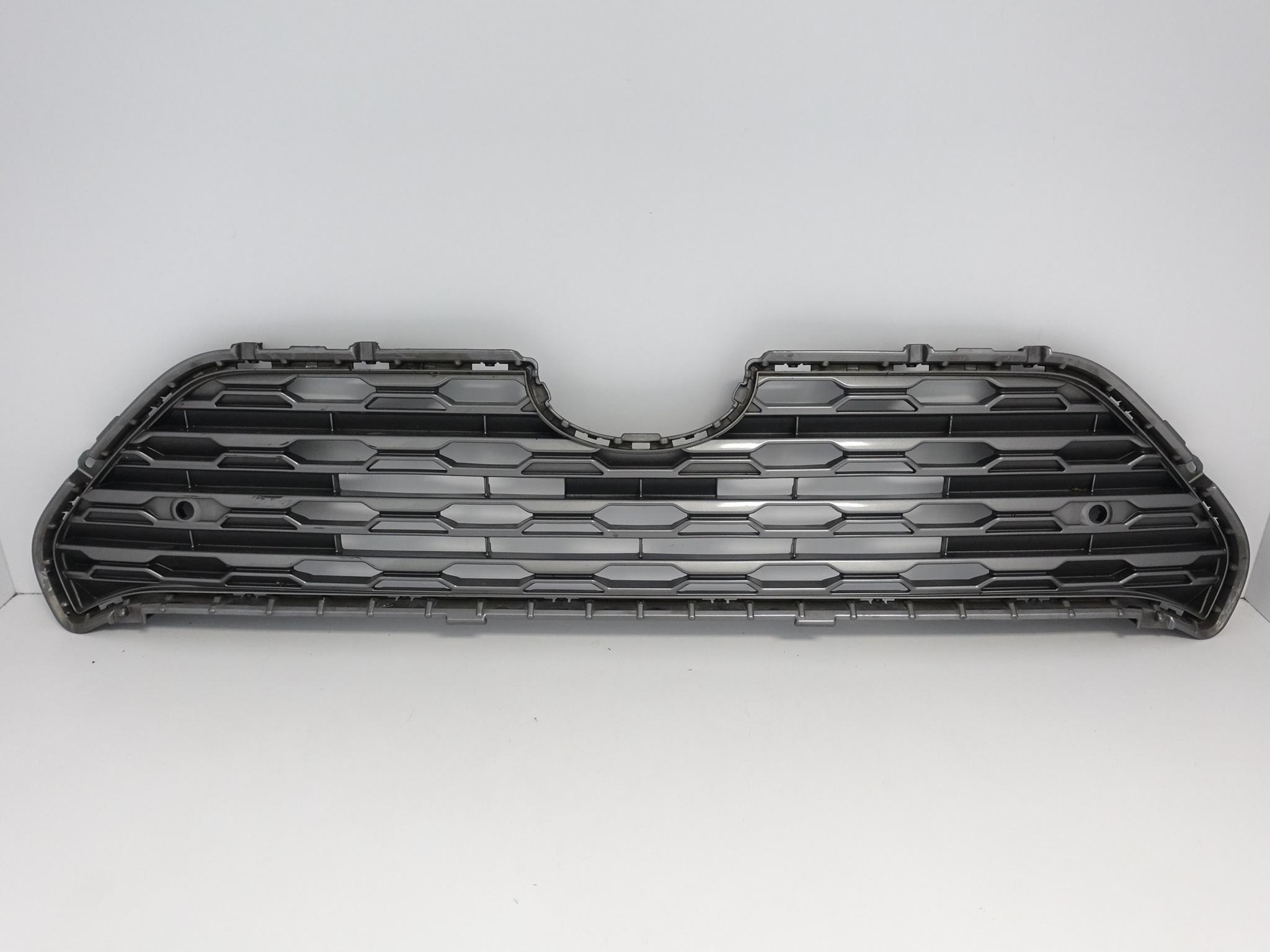 TOYOTA RAV4 V 5 19- GRILL ATRAPA KRATKA W ZDERZAK TOYOTA RAV4 V 5 19- GRILL ATRAPA KRATKA W ZDERZAK