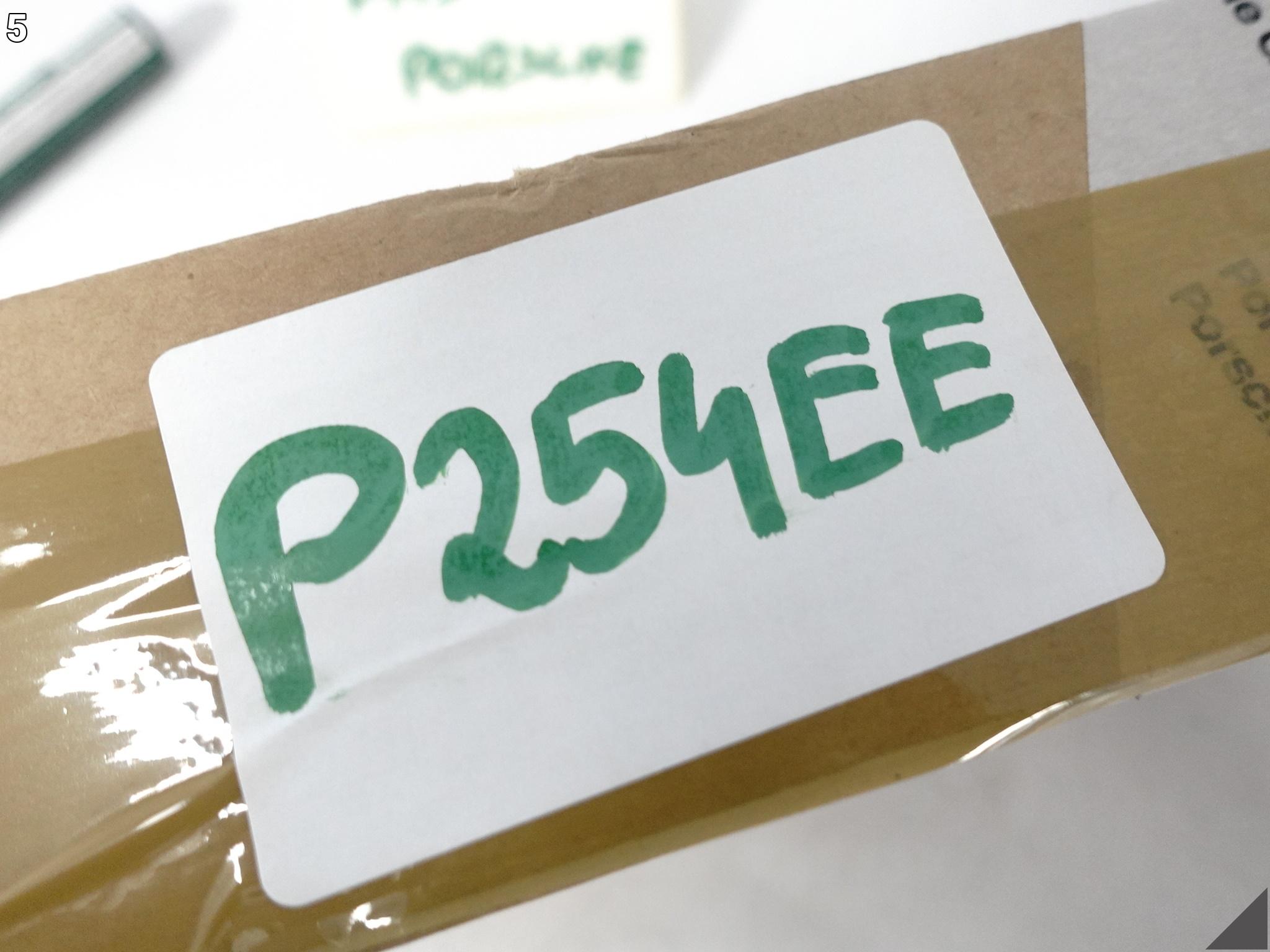 PORSCHE TAYCAN 9J1 19- ZAMEK ZACZEP UCHWYT PASA BEZPIECZEŃSTWA PRZÓD L = R PORSCHE TAYCAN 9J1 19- ZAMEK ZACZEP UCHWYT PASA BEZPIECZEŃSTWA PRZÓD L = R - obrazek 6