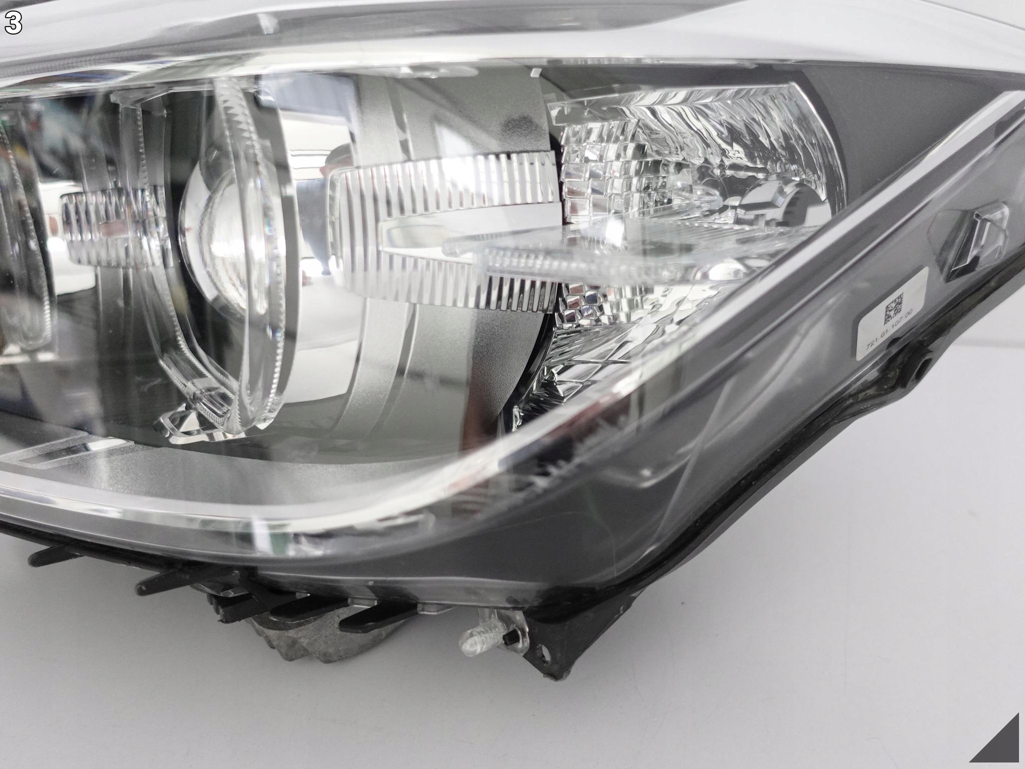 BMW F30 F31 11-15 XENON+LED SKRĘTNA LAMPA Z JEŻAMI BMW F30 F31 11-15 XENON+LED SKRĘTNA LAMPA Z JEŻAMI - obrazek 4