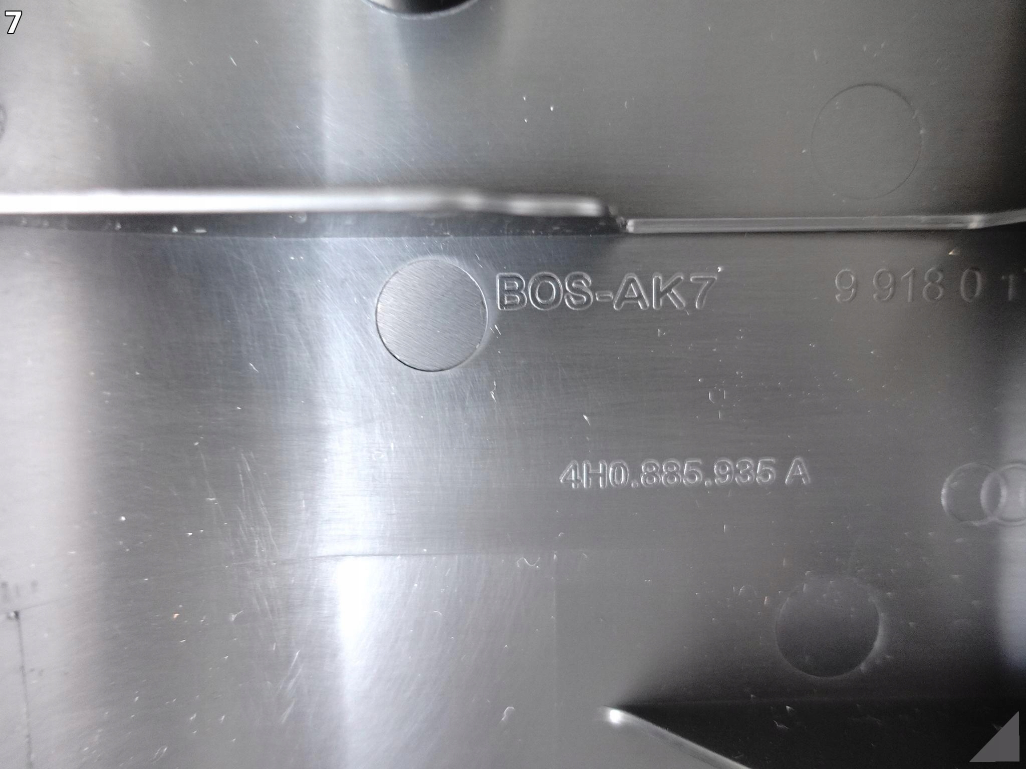 AUDI A8 S8 4H0 D4 LIFT 13-17 SCHOWEK TYLENJ KANAPY 4H0885205G 6PS SOUL AUDI A8 S8 4H0 D4 LIFT 13-17 SCHOWEK TYLENJ KANAPY 4H0885205G 6PS SOUL - obrazek 8