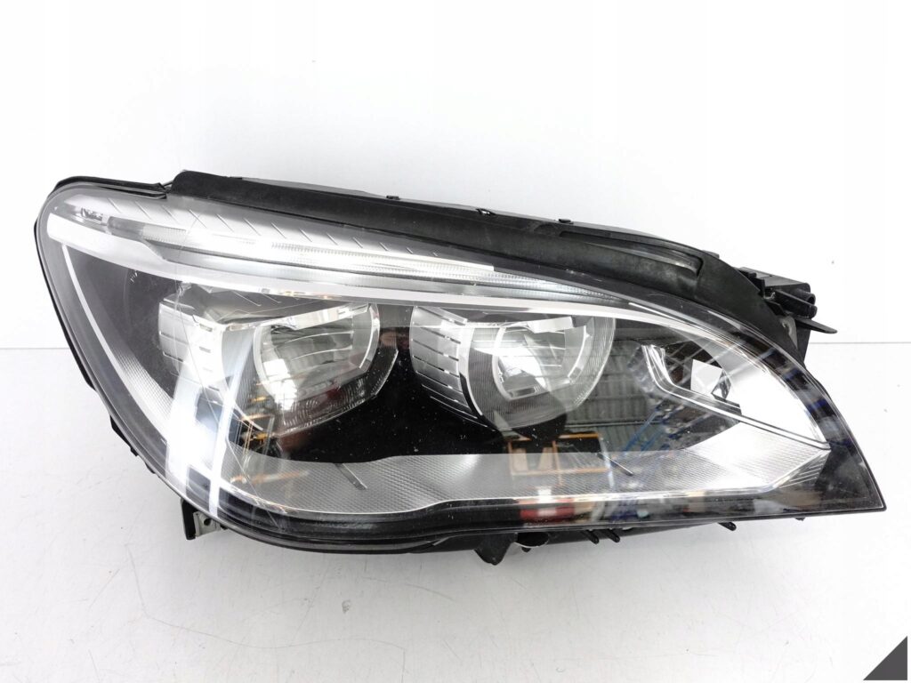 BMW F01 F02 LIFT /LCI 12-15 LAMPA ADAPTIVE FULL LED PRAWA EUROPA USZKODZONA