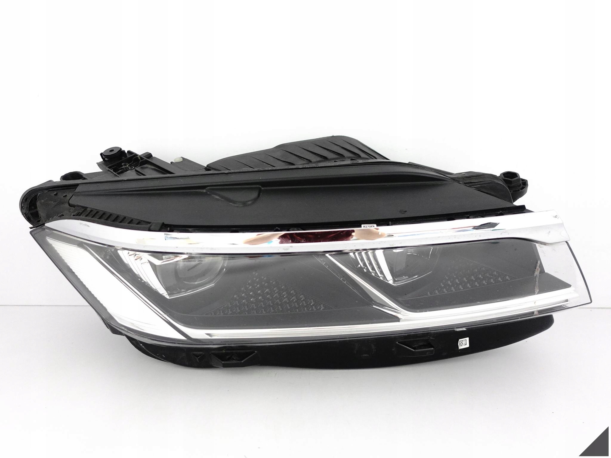 VW TOUAREG 3 III 760 761 CR7 18- LAMPA FULL LED PRAWA PRZÓD EUROPA*036B* VW TOUAREG 3 III 760 761 CR7 18- LAMPA FULL LED PRAWA PRZÓD EUROPA*036B*