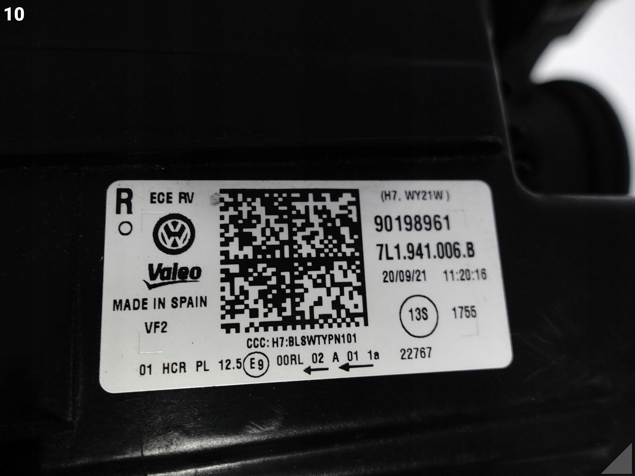 VW T6 TRANSPORTER LIFT 7L1 T6.1 19-23 LAMPA ZWYKŁA HALOGEN H7 PRAWA PRZÓD VW T6 TRANSPORTER LIFT 7L1 T6.1 19-23 LAMPA ZWYKŁA HALOGEN H7 PRAWA PRZÓD - obrazek 11