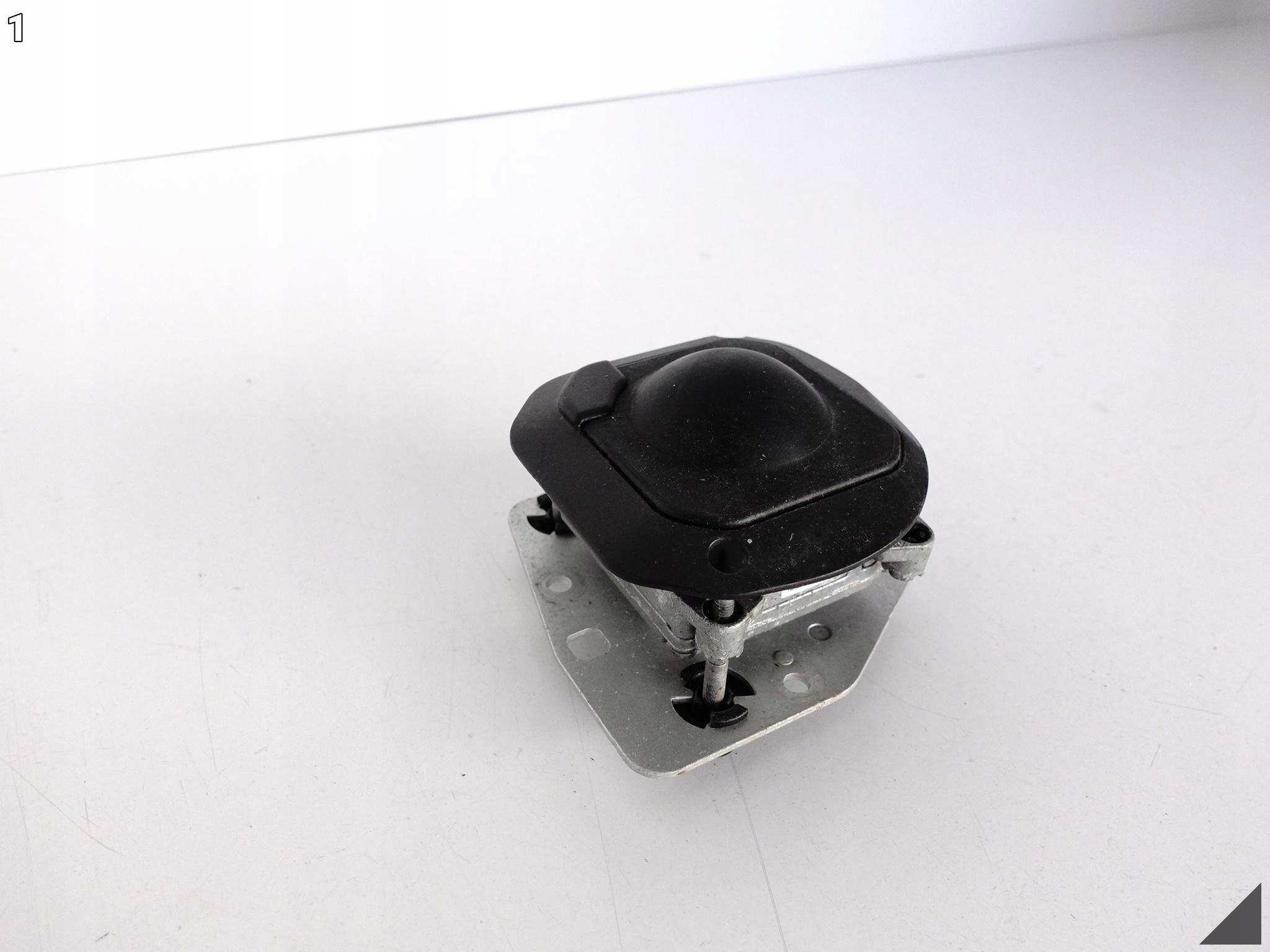 AUDI A8 S8 4H0 4HL D4 LIFT 13-17 CZUJNIK DISTRONIC RADAR SENSOR ACC LEWY AUDI A8 S8 4H0 4HL D4 LIFT 13-17 CZUJNIK DISTRONIC RADAR SENSOR ACC LEWY - obrazek 2