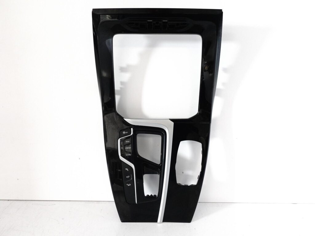 BMW X3 G01 X4 G02 17-20 RAMKA OSŁONA KONSOLI ŚRODKOWEJ PANEL STEROWANIA DDC BMW X3 G01 X4 G02 17-20 RAMKA OSŁONA KONSOLI ŚRODKOWEJ PANEL STEROWANIA DDC