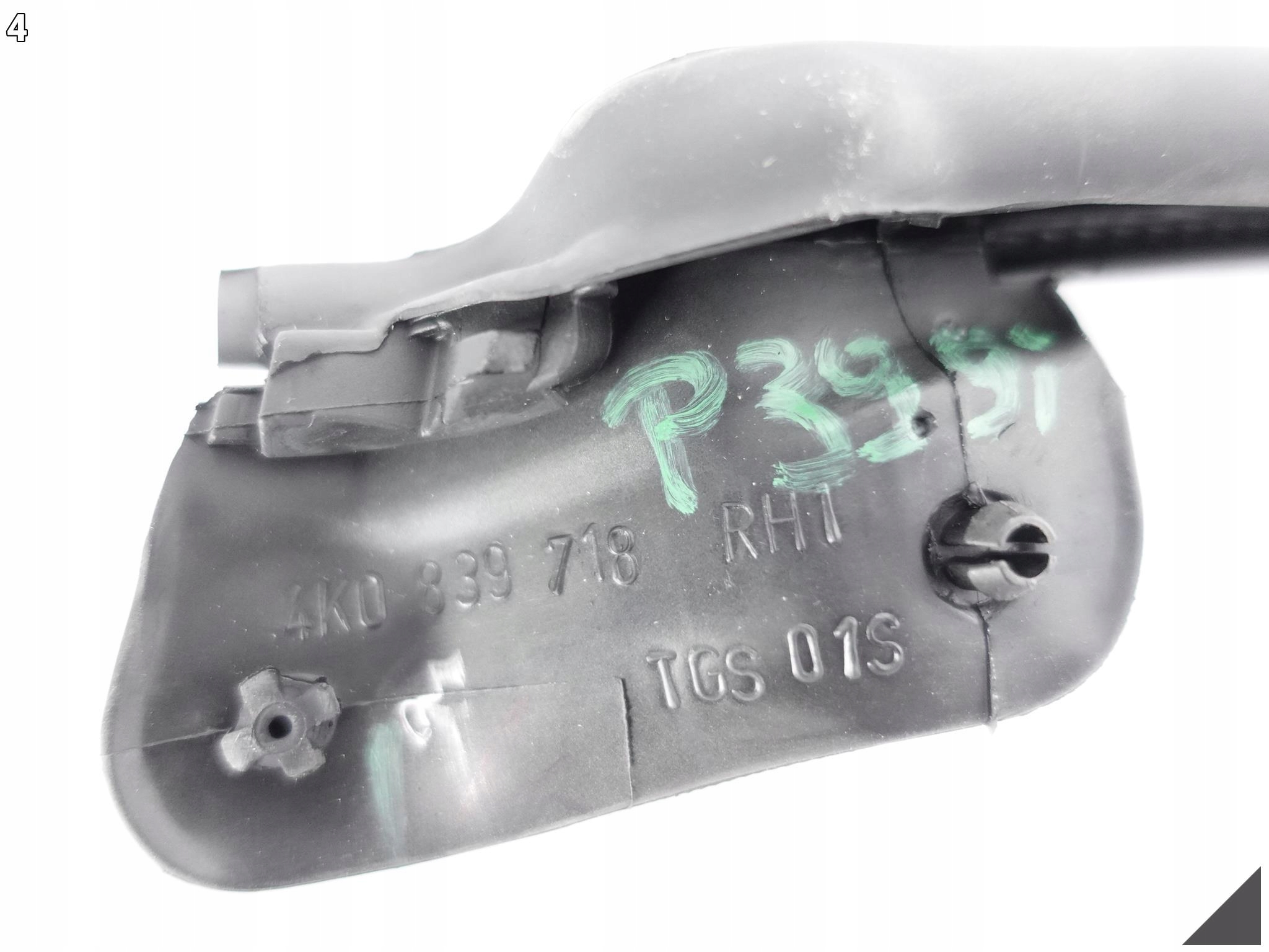 AUDI A6 C8 18- USZCZELKA DRZWI PRAWY TYŁ AUDI A6 C8 18- USZCZELKA DRZWI PRAWY TYŁ - obrazek 5