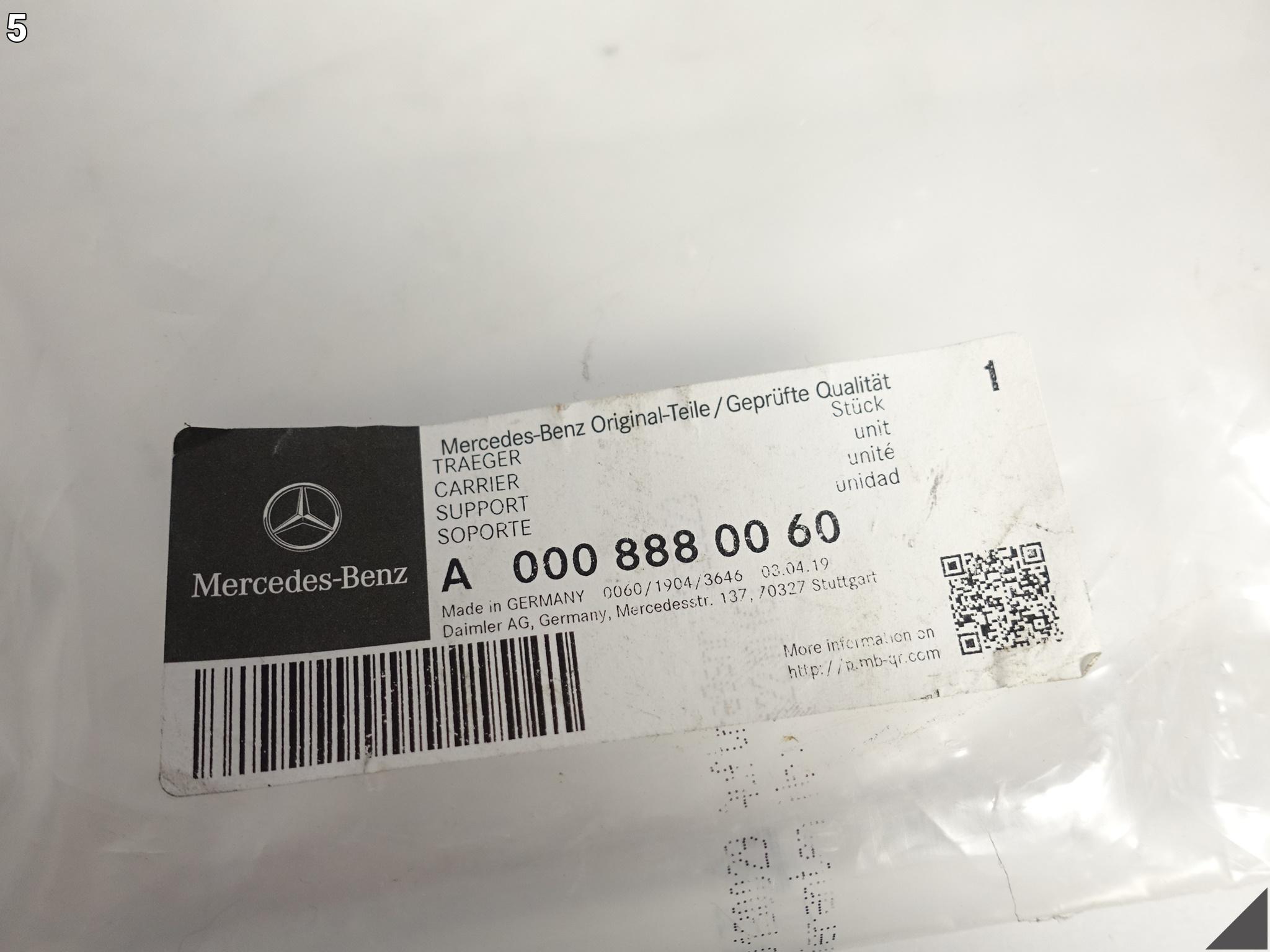 MERCEDES MOCOWANIE ZAŚLEPKA POD ZNACZEK EMBLEMAT GRILL A0008880060 MERCEDES MOCOWANIE ZAŚLEPKA POD ZNACZEK EMBLEMAT GRILL A0008880060 - obrazek 6