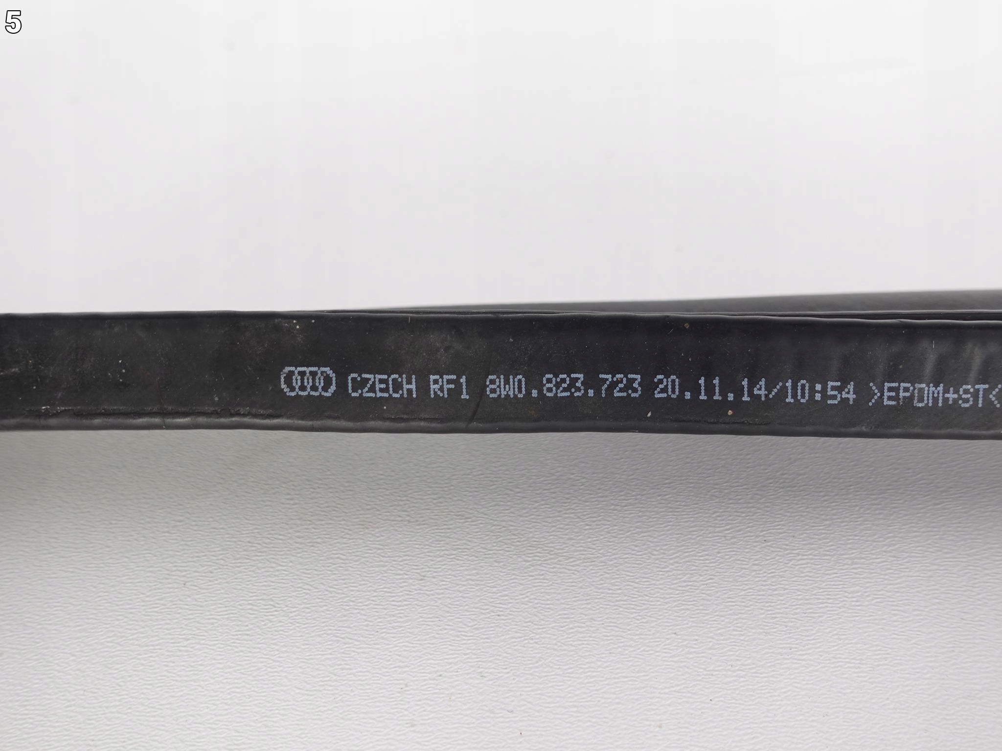 AUDI A4 B9 8W USZCZELKA KOMORY SILNIKA AUDI A4 B9 8W USZCZELKA KOMORY SILNIKA - obrazek 6