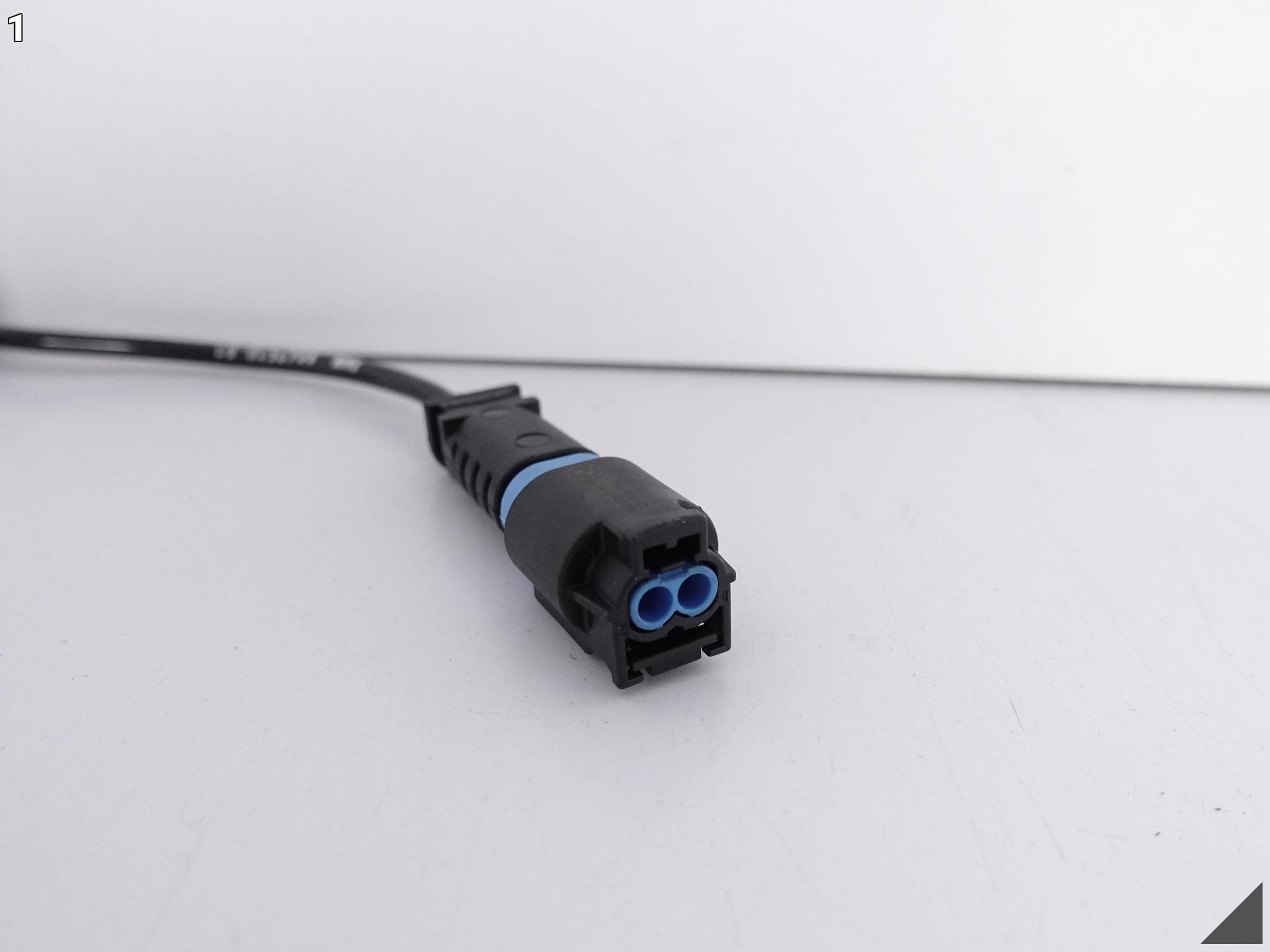 BMW X3M F97 X4M F98 KABEL Z ADAPTEREM EDC TYŁ BMW X3M F97 X4M F98 KABEL Z ADAPTEREM EDC TYŁ - obrazek 2