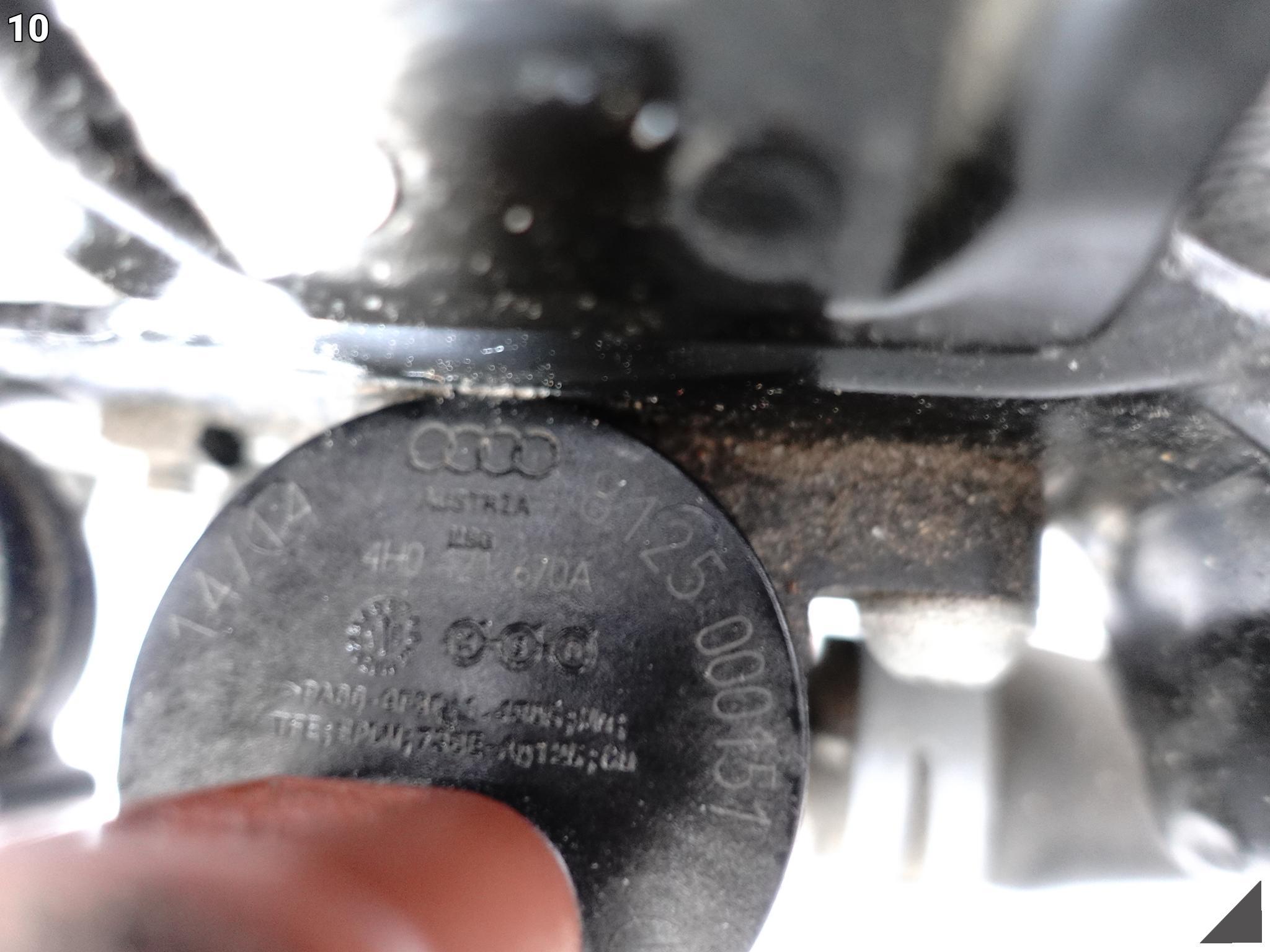 AUDI A8 4H0 A6 A7 4G Q7 4M0 Q8 4M8 POMPA WODY WĘŻE WSPORNIK ZAWÓR 4.0 TFSI AUDI A8 4H0 A6 A7 4G Q7 4M0 Q8 4M8 POMPA WODY WĘŻE WSPORNIK ZAWÓR 4.0 TFSI - obrazek 11