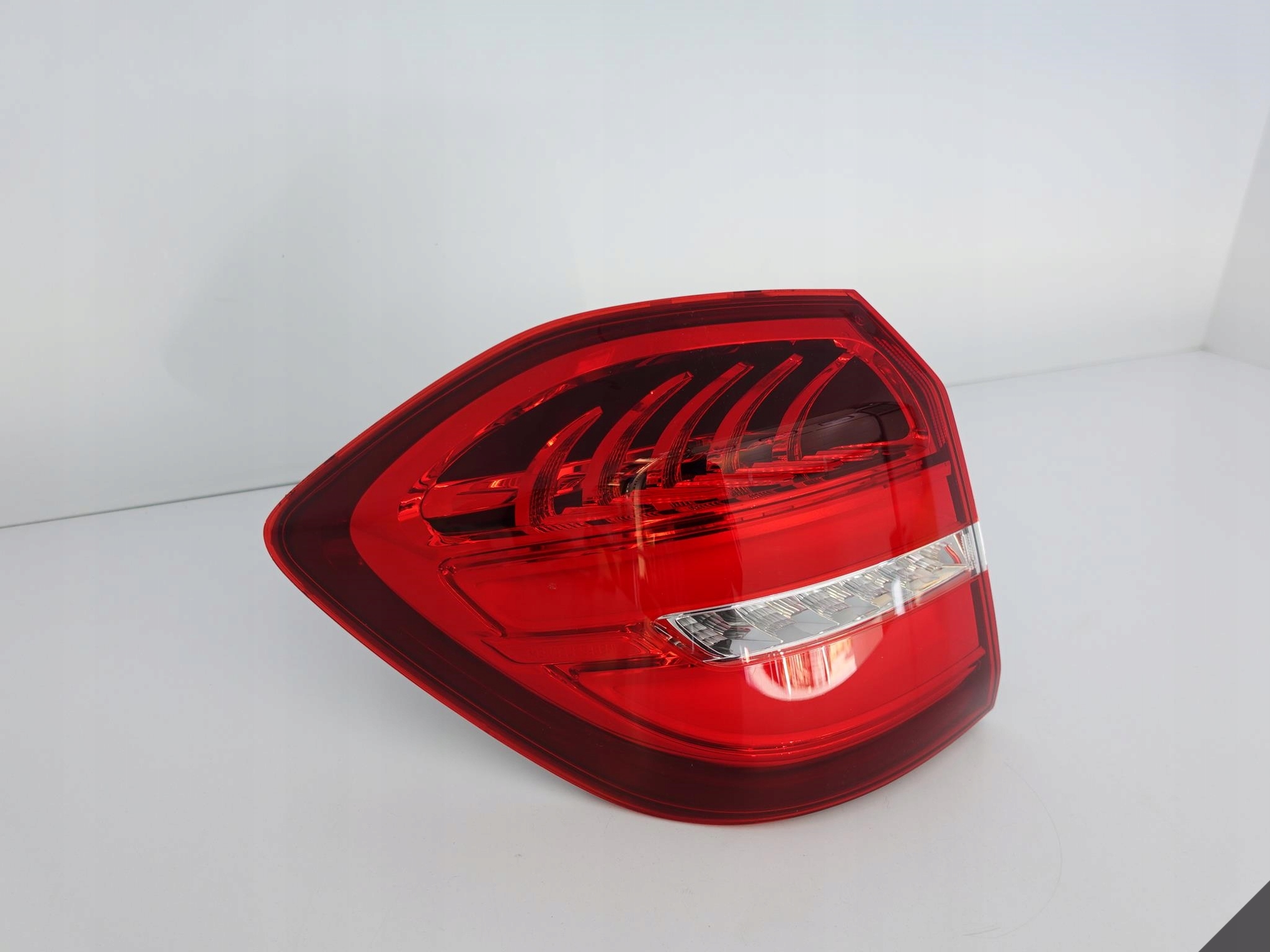 MERCEDES GLS X166 LIFT 15-19 LED LAMPA LEWA *USA* MERCEDES GLS X166 LIFT 15-19 LED LAMPA LEWA *USA* - obrazek 2