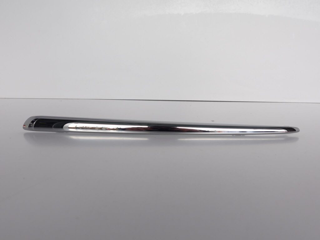MERCEDES CLS C257 18- LISTWA CHROM PRAWA NA GRILL