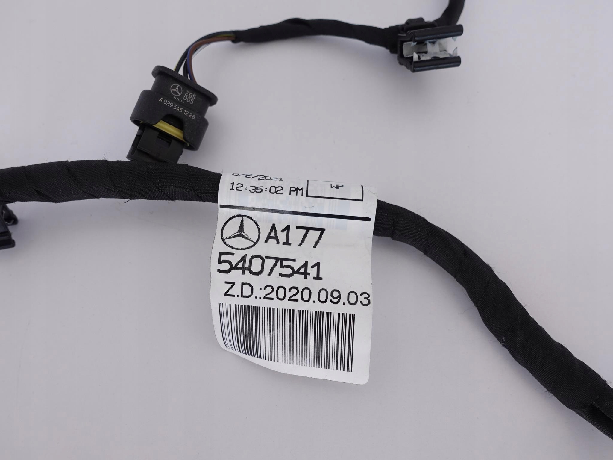 MERCEDES A-KLASA W177 INSTALACJA WIĄZKA PDC PRZÓD MERCEDES A-KLASA W177 INSTALACJA WIĄZKA PDC PRZÓD - obrazek 5