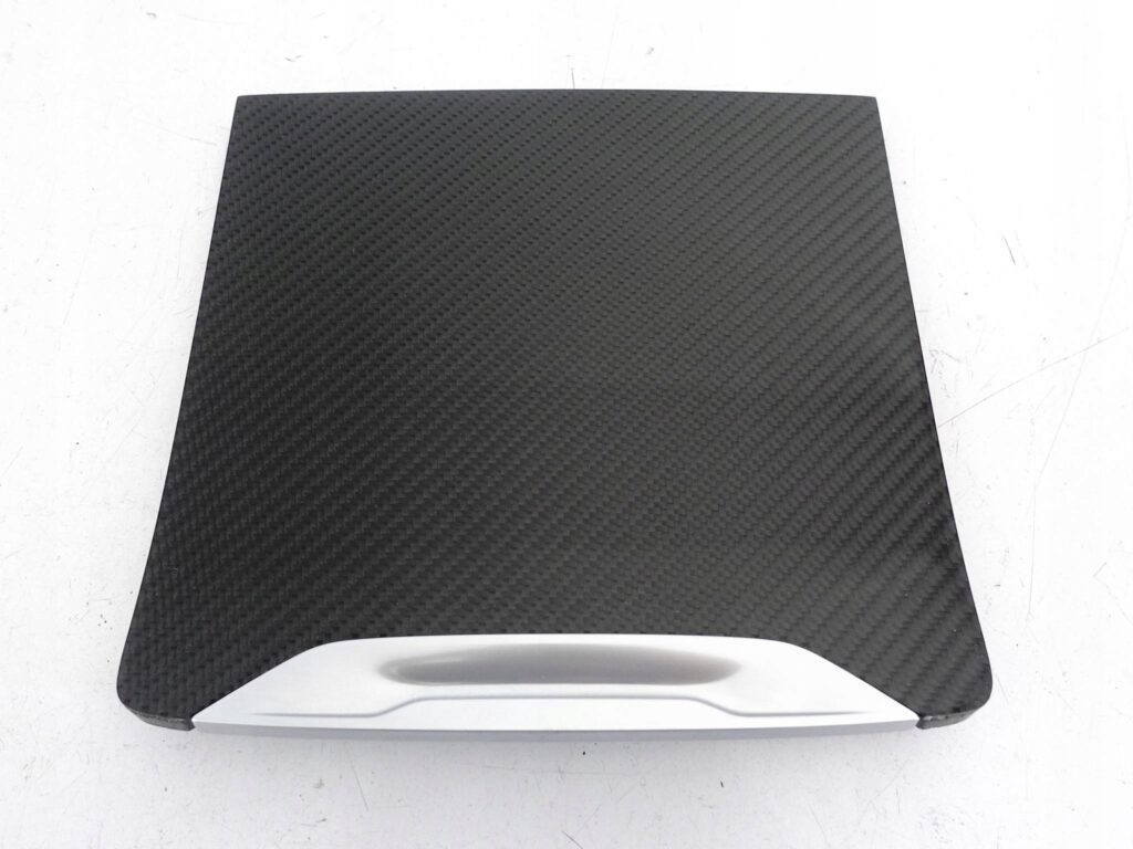BMW X5 G05 LCI LIFT M-PAKIET CARBON OSŁONA PANEL DEKOR POPIELNICZKI TUNELU BMW X5 G05 LCI LIFT M-PAKIET CARBON OSŁONA PANEL DEKOR POPIELNICZKI TUNELU