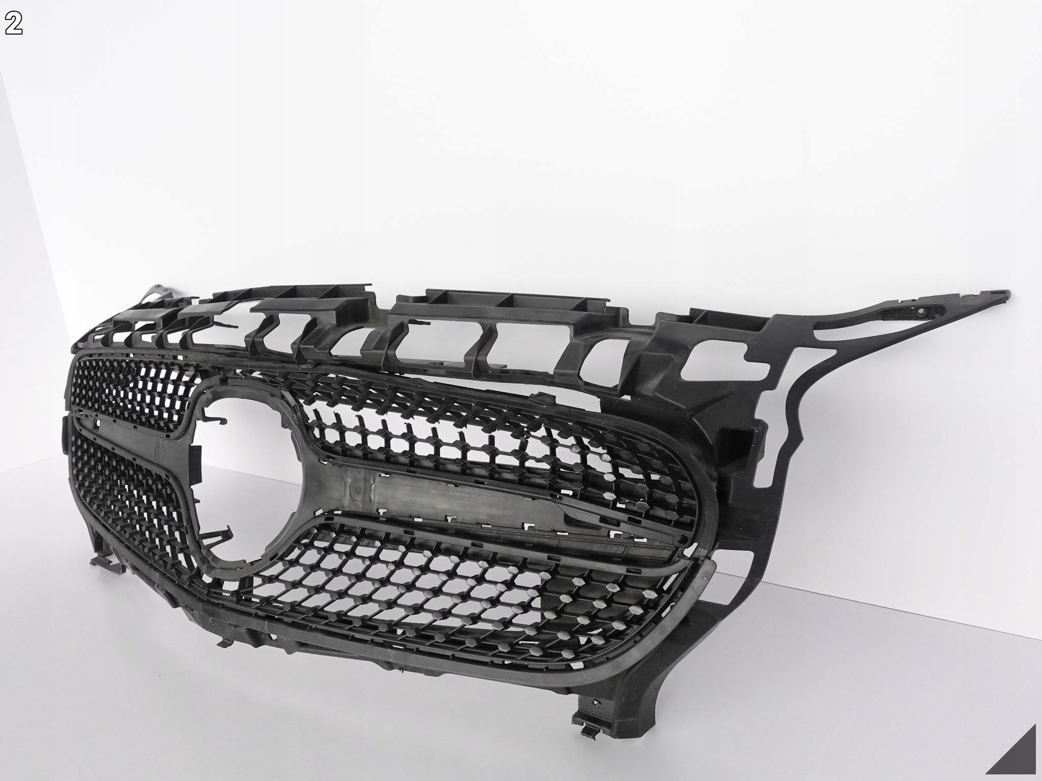 MERCEDES AMG GT C190 R190 GRILL ATRAPA W ZDERZAK MERCEDES AMG GT C190 R190 GRILL ATRAPA W ZDERZAK - obrazek 3