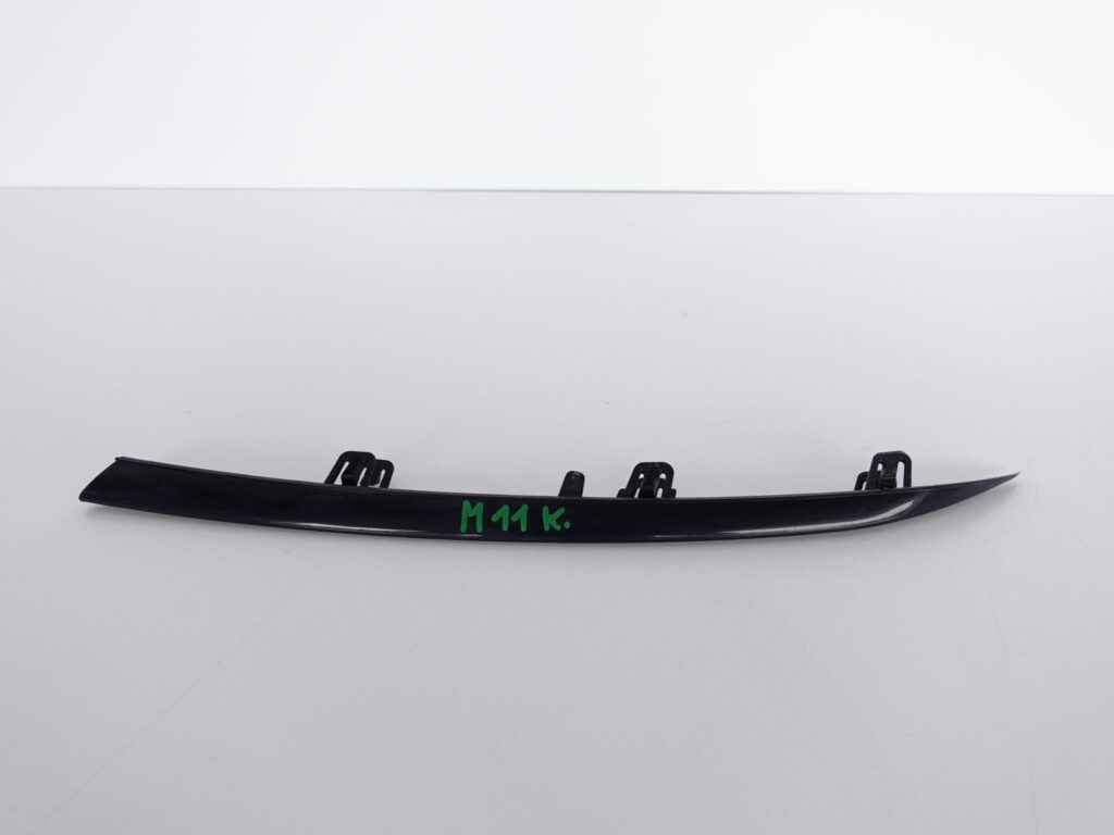MERCEDES W176 A45 AMG LISTWA SPOILER LEWY PRZÓD