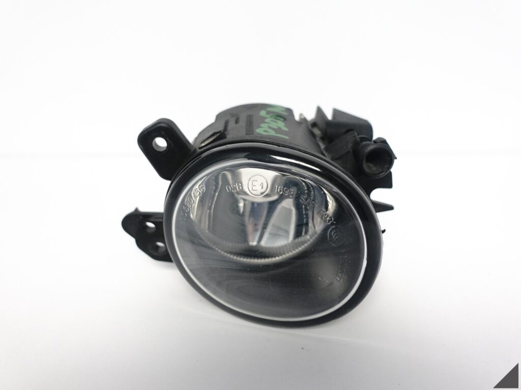 MB CL C216 ML W164 GL X164 E W212 C W204 E W212 GLA X156 CLS C219 HALOGEN R