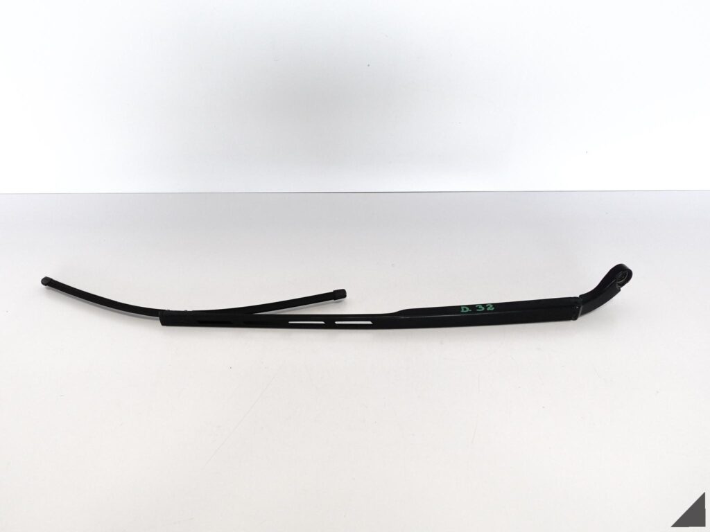 AUDI A8 S8 4H0 D4 LIFT 09-17 PRAWE RAMIĘ WYCIERACZKI PIÓRO SZYBA PRZÓD AUDI A8 S8 4H0 D4 LIFT 09-17 PRAWE RAMIĘ WYCIERACZKI PIÓRO SZYBA PRZÓD