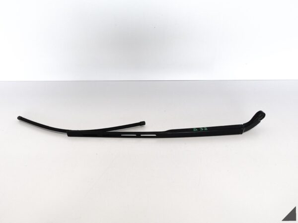 AUDI A8 S8 4H0 D4 LIFT 09-17 PRAWE RAMIĘ WYCIERACZKI PIÓRO SZYBA PRZÓD AUDI A8 S8 4H0 D4 LIFT 09-17 PRAWE RAMIĘ WYCIERACZKI PIÓRO SZYBA PRZÓD