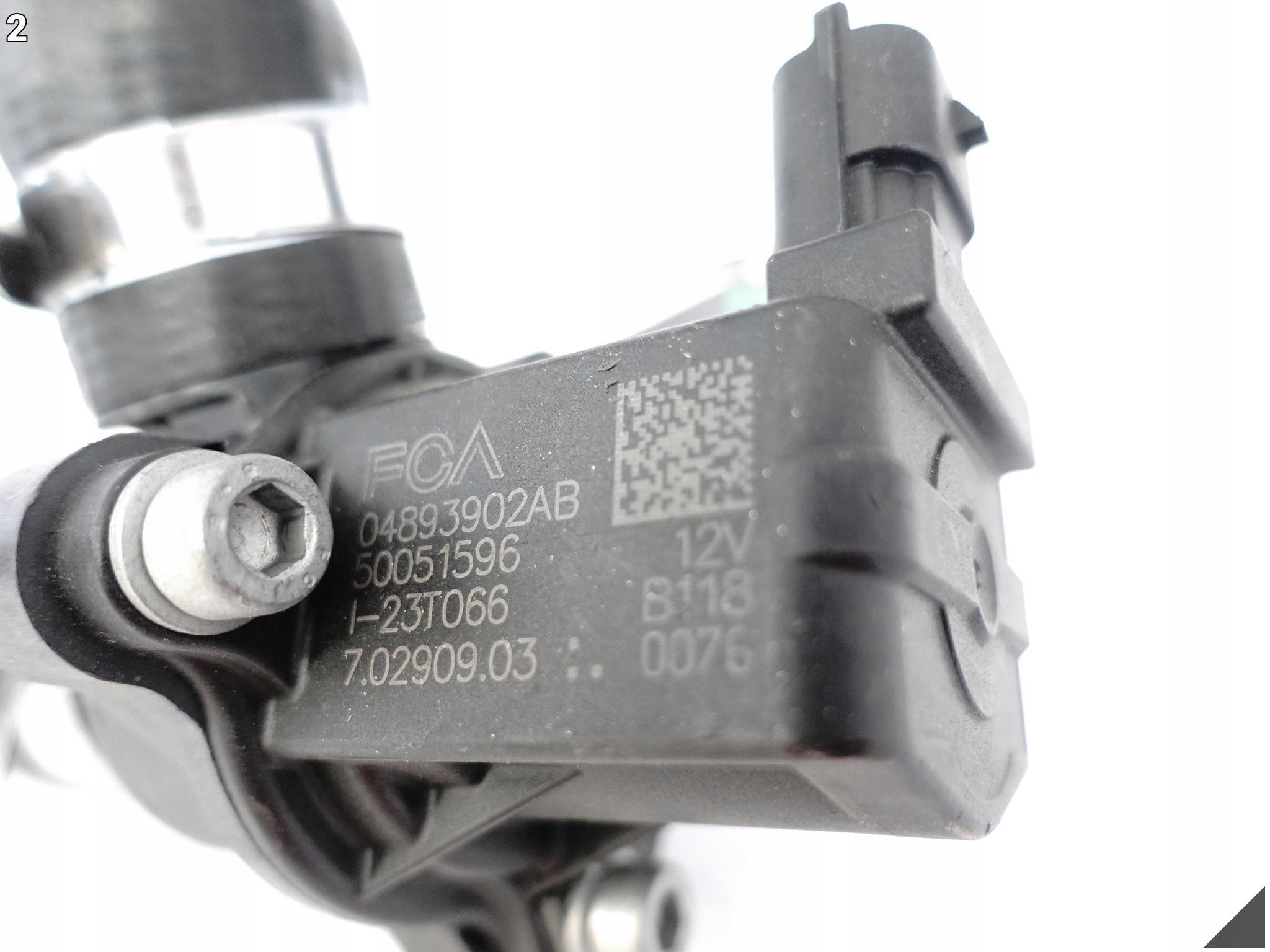 FERRARI ROMA F169 PORTOFINO F164 ZAWÓR SPUSTOWY TURBINY PRZEWÓD UCHWYT RH FERRARI ROMA F169 PORTOFINO F164 ZAWÓR SPUSTOWY TURBINY PRZEWÓD UCHWYT RH - obrazek 3