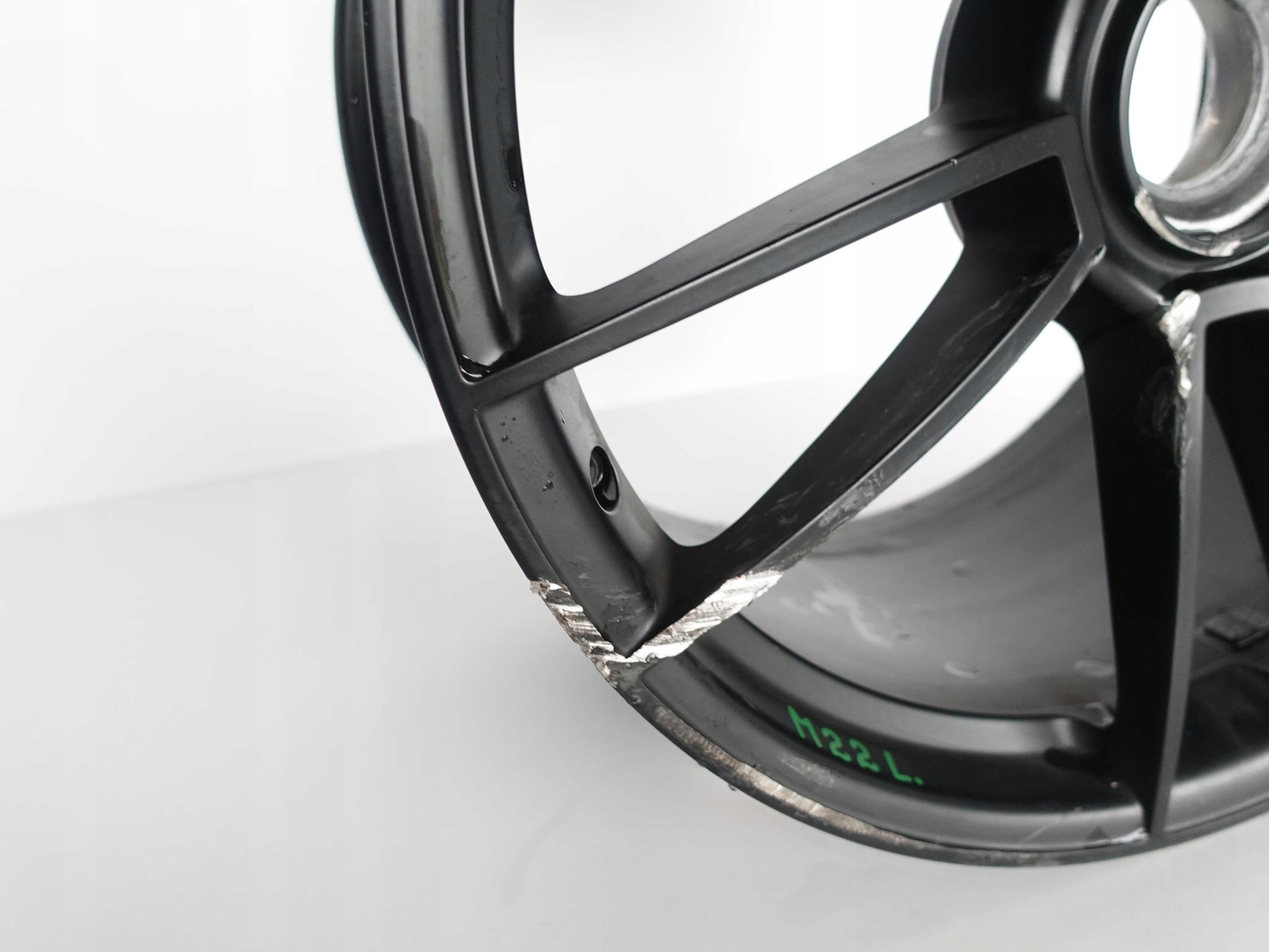 PORSCHE 992 911 TURBO SPORT 4 FELGA 11,5X21 ET67 PORSCHE 992 911 TURBO SPORT 4 FELGA 11,5X21 ET67 - obrazek 3