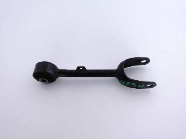 TESLA MODEL 3 Y 17-23 LIFT WAHACZ GÓRNY TYŁ PRAWY=LEWY TESLA MODEL 3 Y 17-23 LIFT WAHACZ GÓRNY TYŁ PRAWY=LEWY