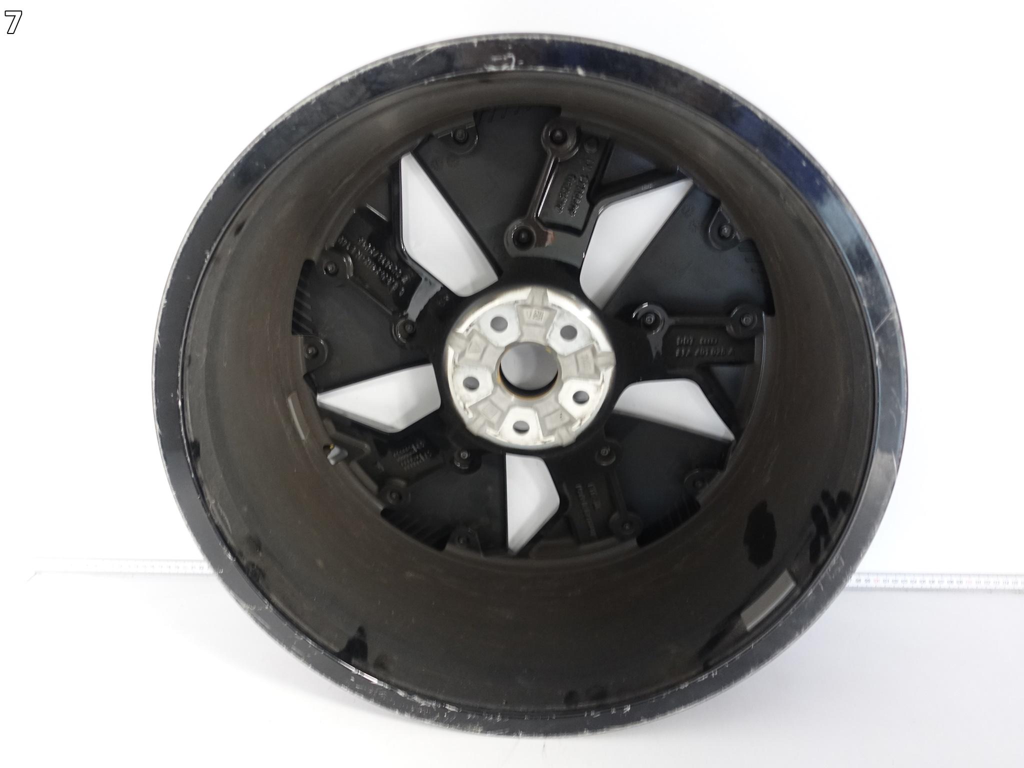 AUDI Q4 E-TRON 89A RS & SPORTBACK FELGA 8,5Jx21 ET40 5×112 AUDI Q4 E-TRON 89A RS & SPORTBACK FELGA 8,5Jx21 ET40 5x112 - obrazek 8