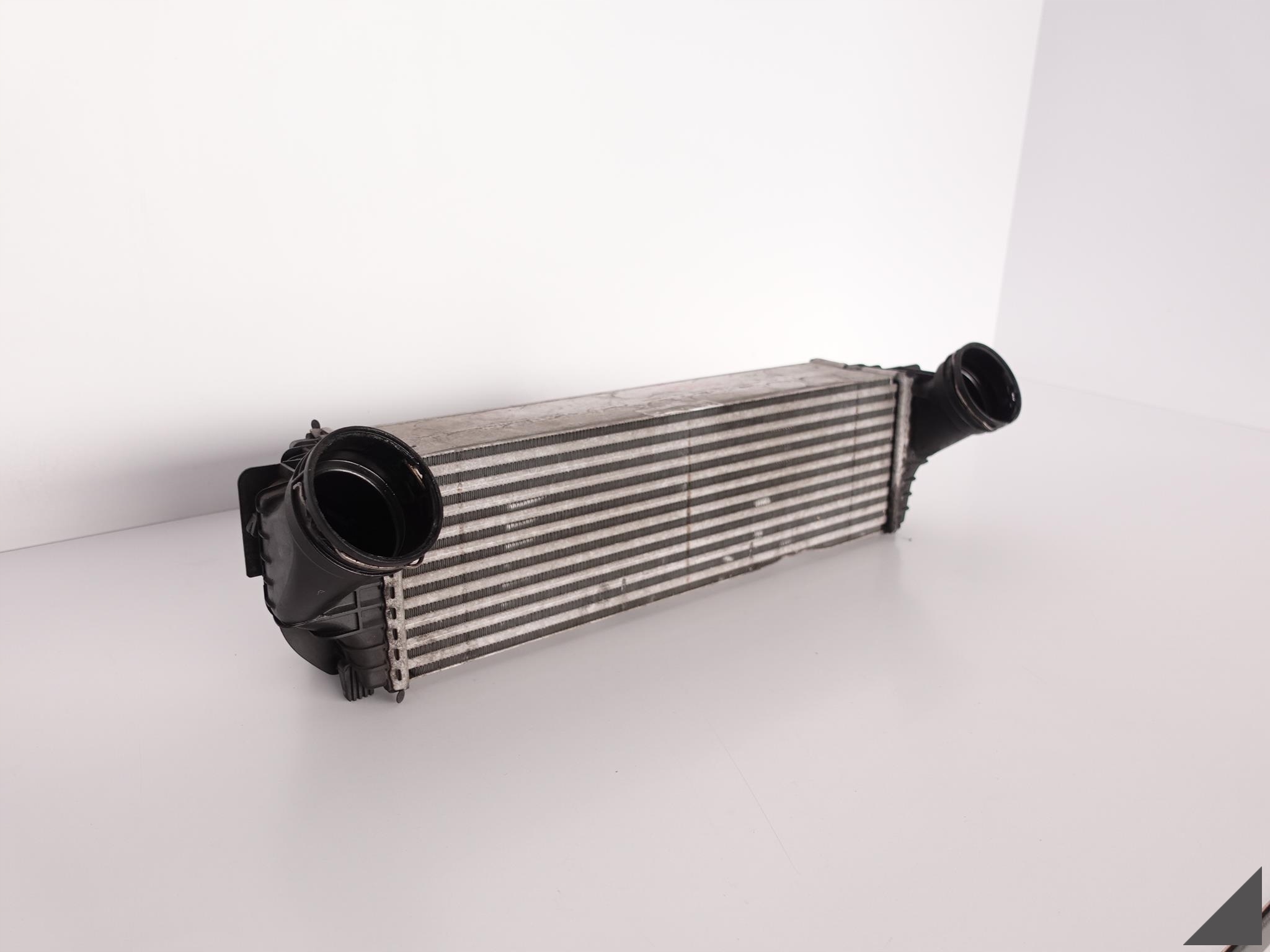 BMW X5 F15 E70 X6 F16 E71 CHŁODNICA INTERCOOLER BMW X5 F15 E70 X6 F16 E71 CHŁODNICA INTERCOOLER - obrazek 2