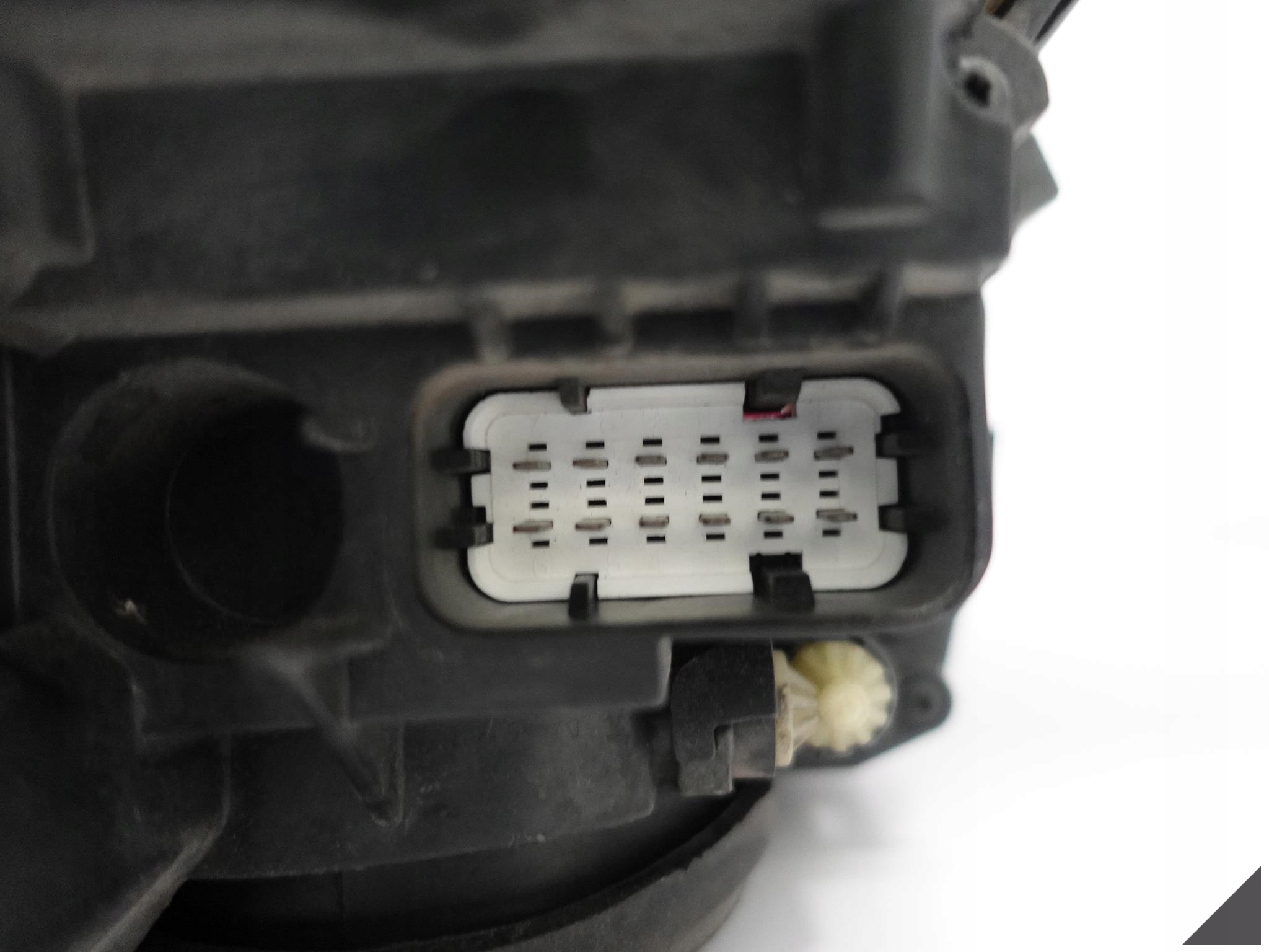 VW TOUAREG I 7L6 02-06 LAMPA XENON PRAWA EU VW TOUAREG I 7L6 02-06 LAMPA XENON PRAWA EU - obrazek 11