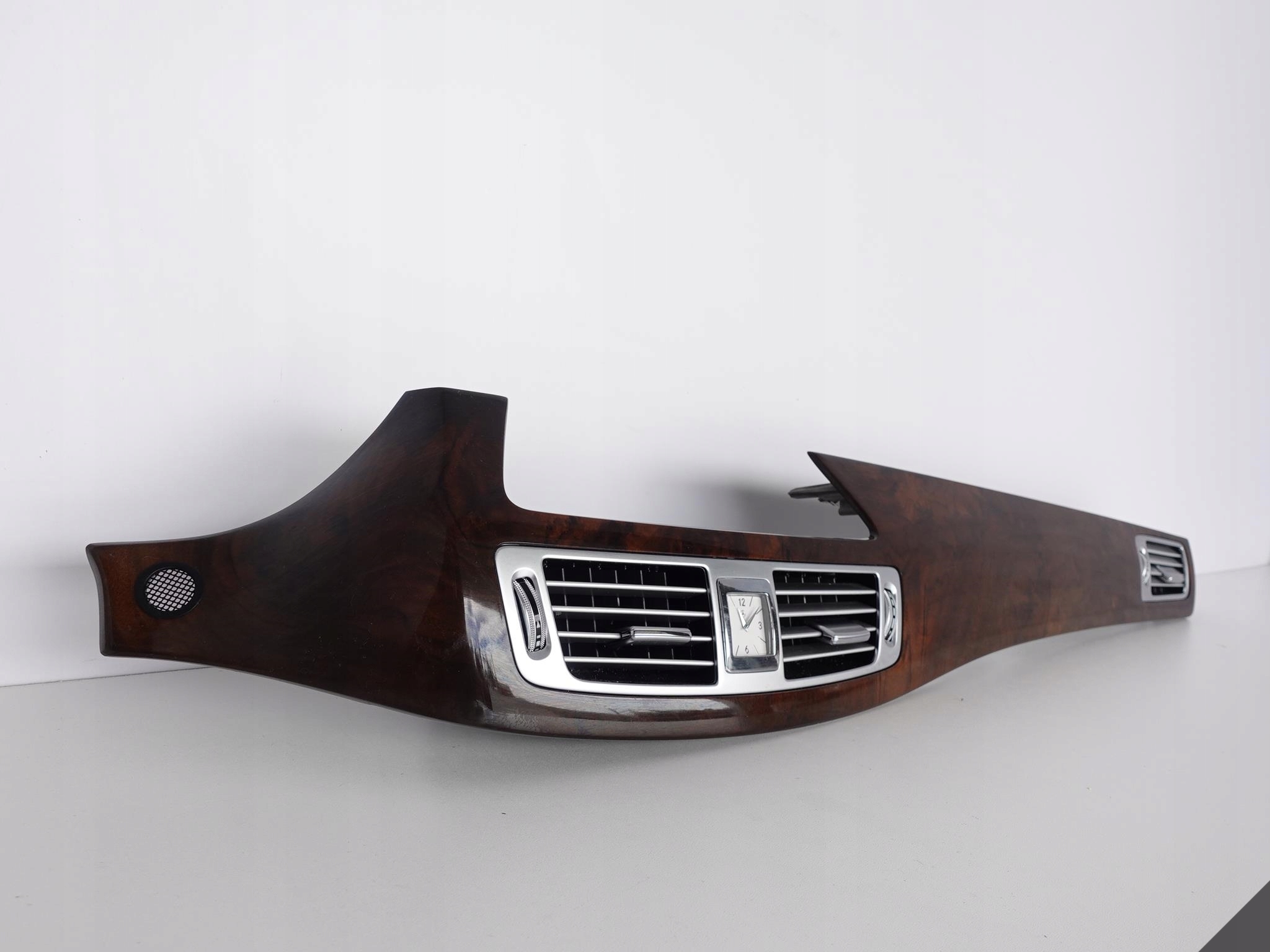 MERCEDES CLS 218 PANEL DEKOR KRATKI DREWNO ZEGAR MERCEDES CLS 218 PANEL DEKOR KRATKI DREWNO ZEGAR - obrazek 2