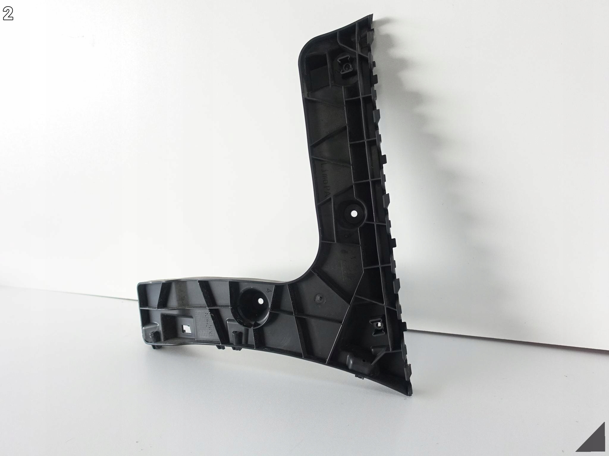 AUDI A6 S6 4G0 C7 LIFT 14-18 ŚLIZG WSPORNIK MOCOWANIE W ZDERZAK TYŁ PRAWY AUDI A6 S6 4G0 C7 LIFT 14-18 ŚLIZG WSPORNIK MOCOWANIE W ZDERZAK TYŁ PRAWY - obrazek 3