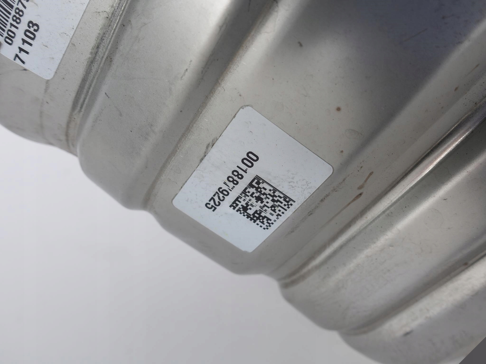 PORSCHE 991 911 3.4L TŁUMIK PRAWY WYDECH KOŃCÓWKA PORSCHE 991 911 3.4L TŁUMIK PRAWY WYDECH KOŃCÓWKA - obrazek 9