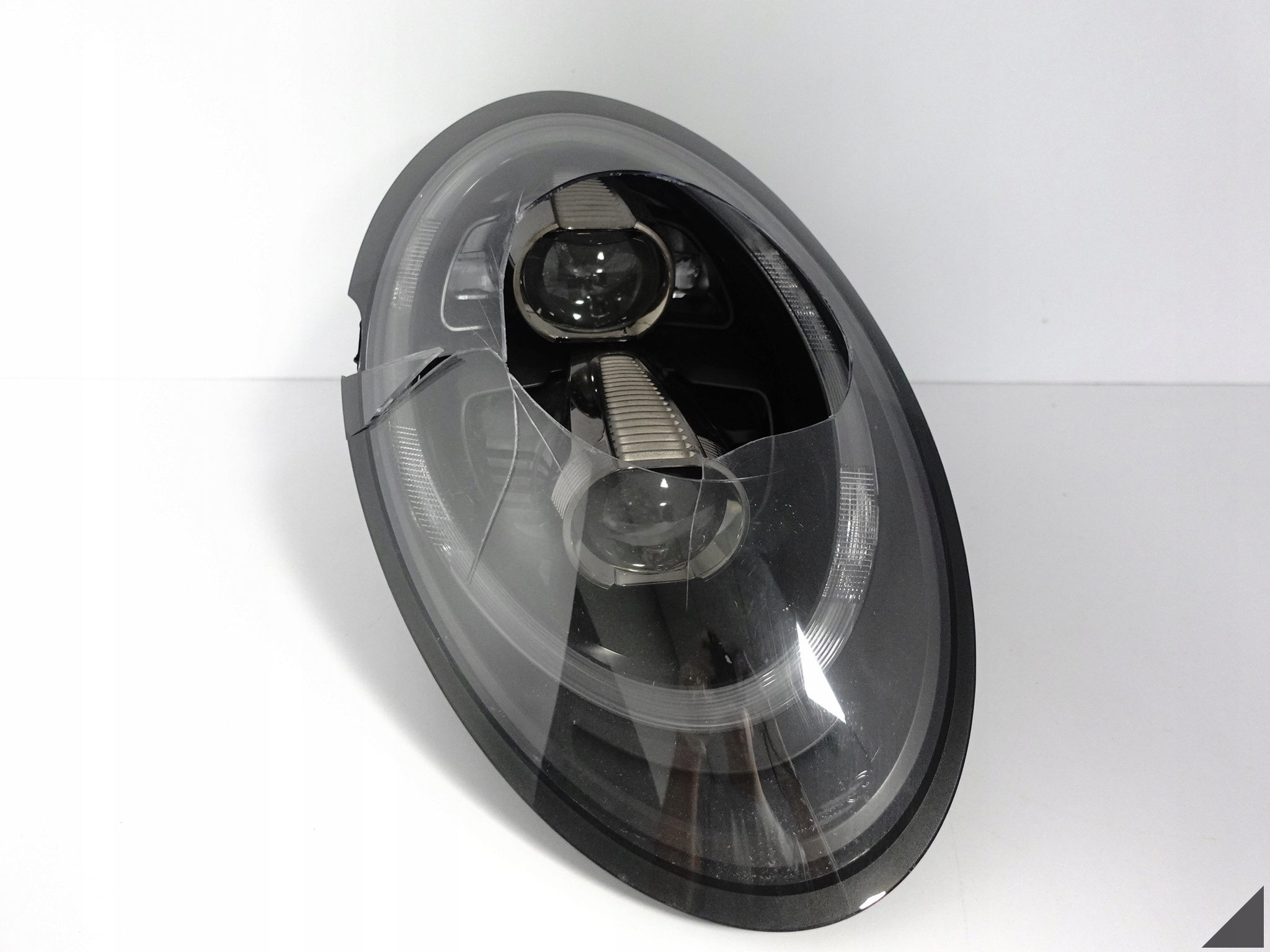 PORSCHE 991 LIFT MK2 LAMPA FULL LED PRAWA PRZÓD EUROPA BLACK/CZARNA USZKO. PORSCHE 991 LIFT MK2 LAMPA FULL LED PRAWA PRZÓD EUROPA BLACK/CZARNA USZKO.