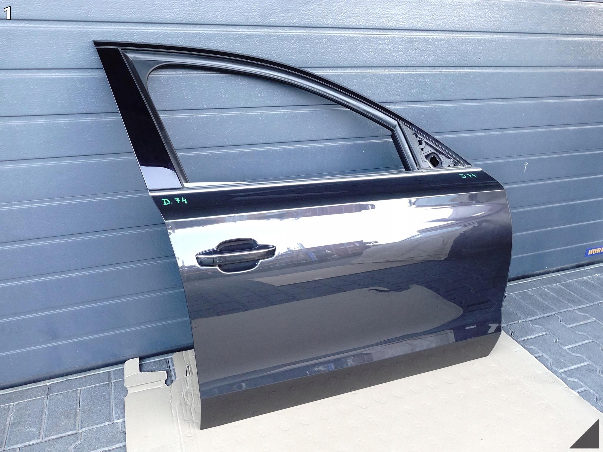 AUDI A8 S8 D4 4H0 09-17 LIFT DRZWI PRAWE PRZÓD Z SZYBĄ DEMONTAŻ KOLOR:4N4N AUDI A8 S8 D4 4H0 09-17 LIFT DRZWI PRAWE PRZÓD Z SZYBĄ DEMONTAŻ KOLOR:4N4N - obrazek 2