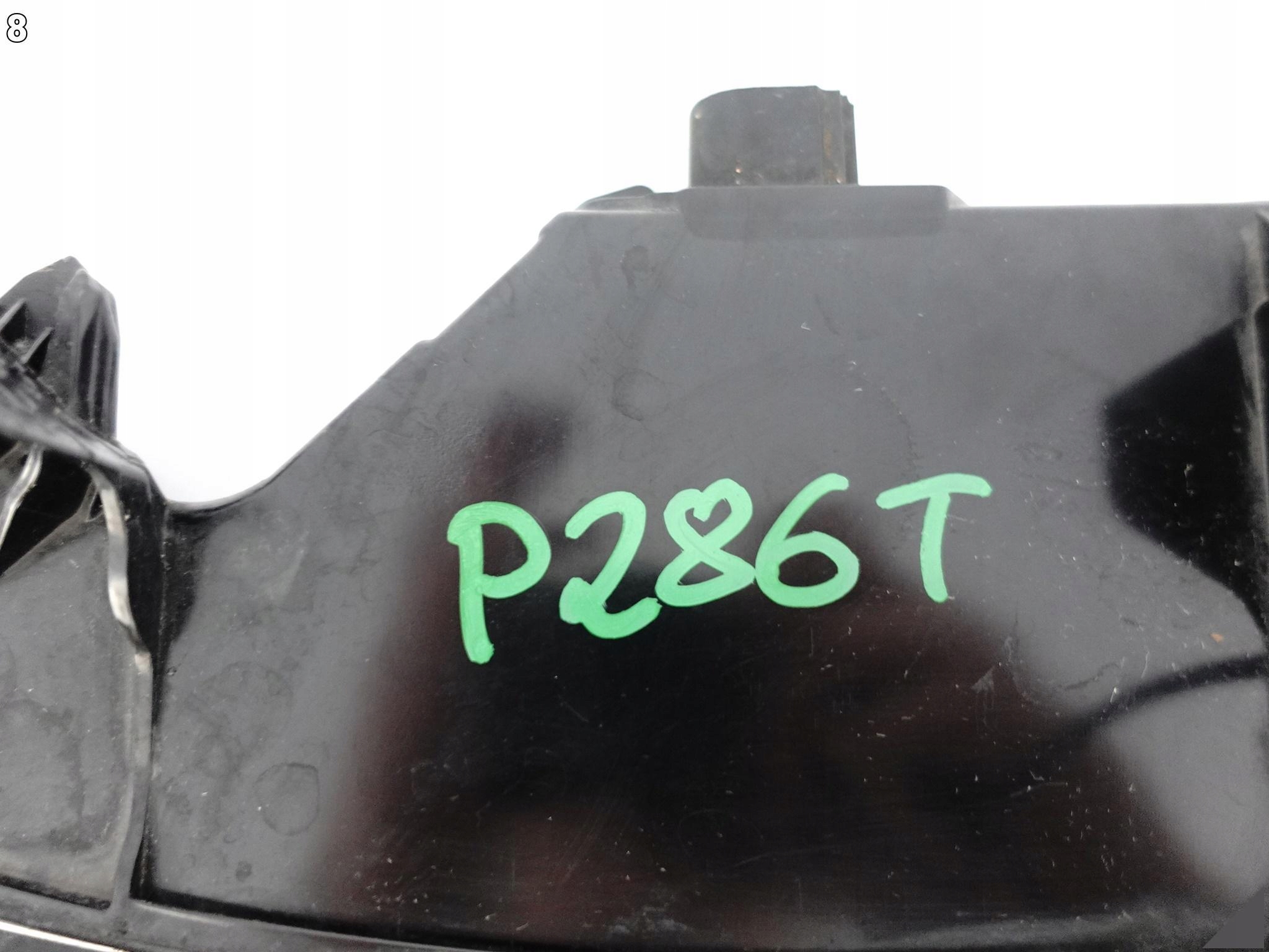 PORSCHE 911 992 19- BASE LAMPA LED W BŁOTNIK PRAWA TYŁ EUROPA 992945092E PORSCHE 911 992 19- BASE LAMPA LED W BŁOTNIK PRAWA TYŁ EUROPA 992945092E - obrazek 9