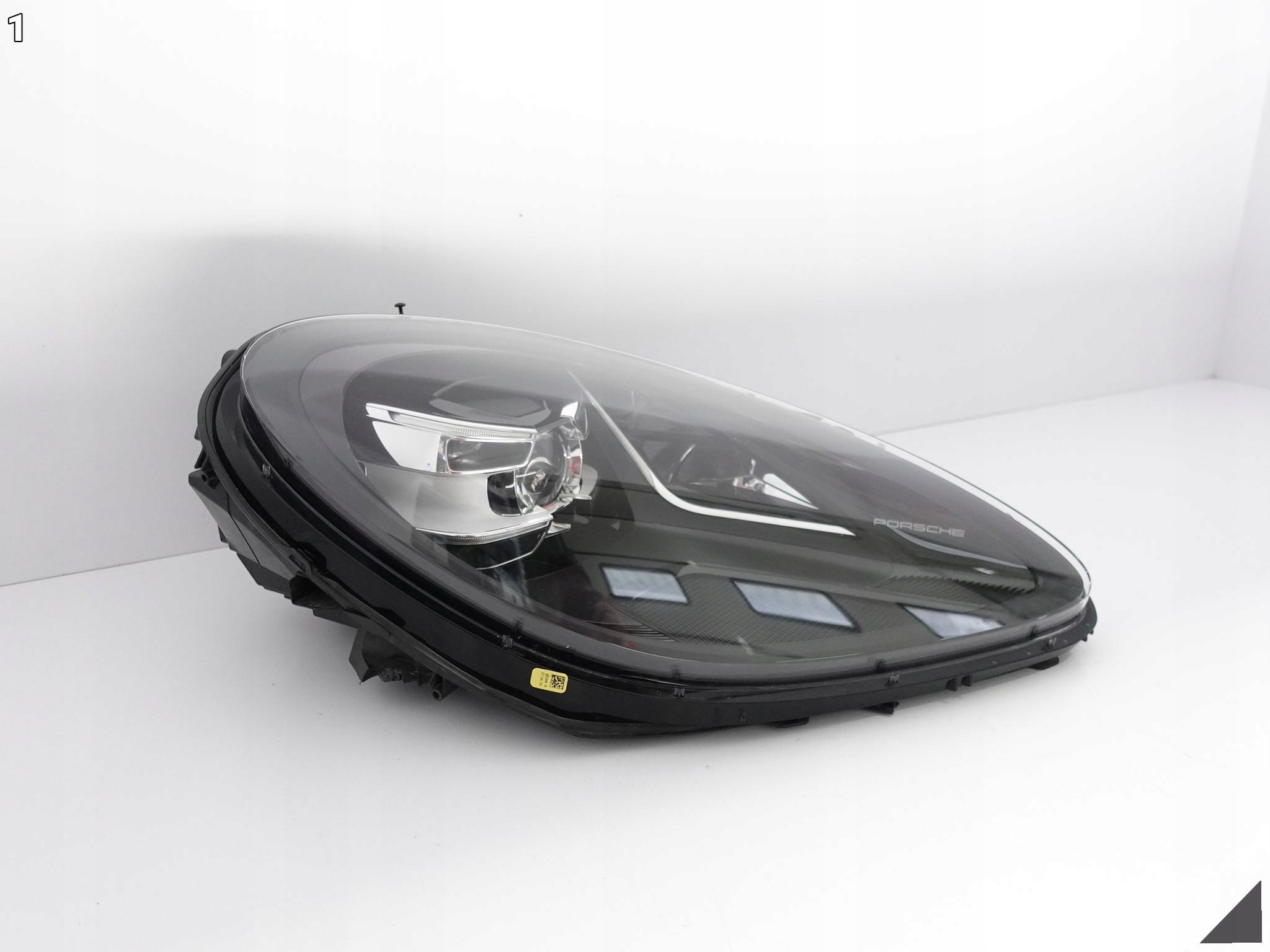 PORSCHE MACAN 95B LIFT 18- PDLS FULL LED LAMPA PRAWA PRZÓD EUROPA PORSCHE MACAN 95B LIFT 18- PDLS FULL LED LAMPA PRAWA PRZÓD EUROPA - obrazek 2