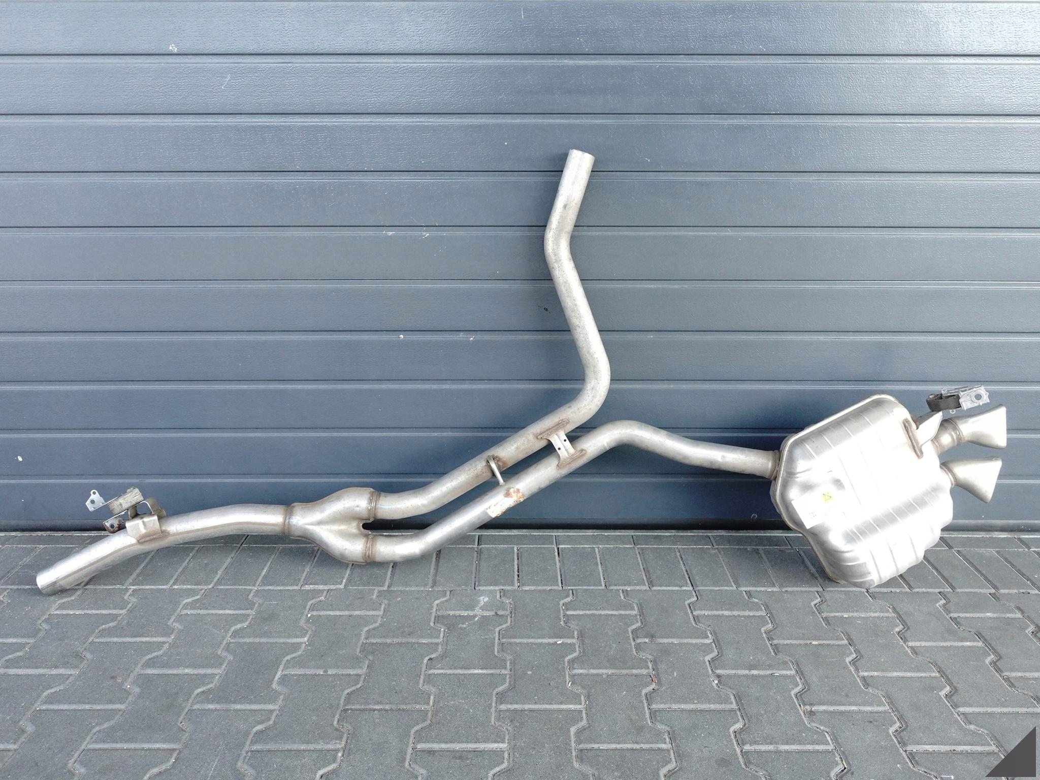 AUDI A8 4H0 4H4 D4 LIFT 13-17 UKŁAD WYDECHOWY TŁUMIK KOŃCOWY LONG 3.0 TDI AUDI A8 4H0 4H4 D4 LIFT 13-17 UKŁAD WYDECHOWY TŁUMIK KOŃCOWY LONG 3.0 TDI