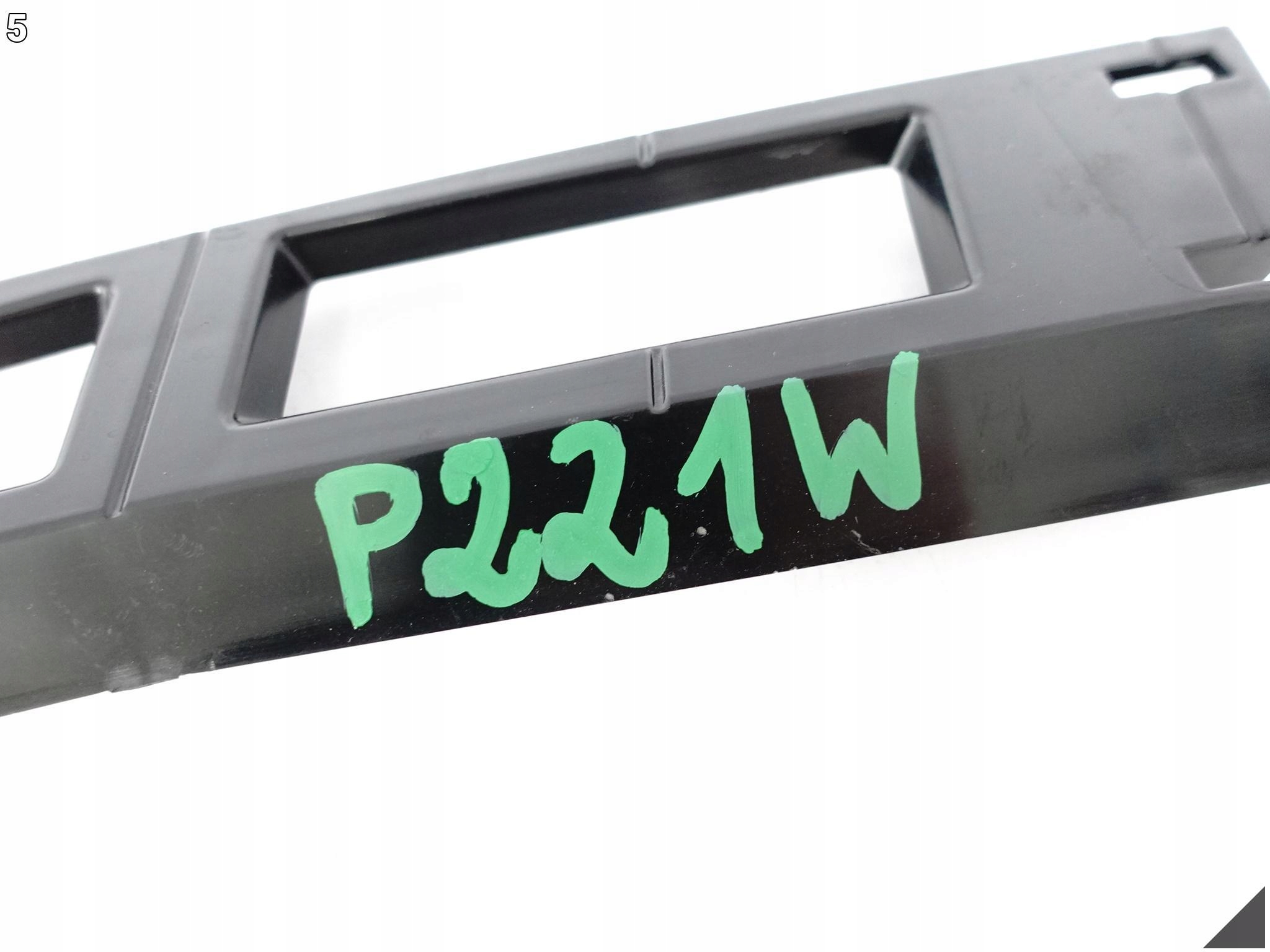BMW X5 E70 LCI LIFT 06-13 ŚLIZG ZDERZAKA MOCOWANIE UCHWYT PRAWY TYŁ 7226938 BMW X5 E70 LCI LIFT 06-13 ŚLIZG ZDERZAKA MOCOWANIE UCHWYT PRAWY TYŁ 7226938 - obrazek 6