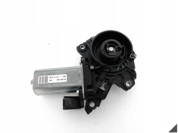 AUDI A8 S8 4H0 D4 A7 S7 RS7 4G8 A6 S6 4G0 Q7 SQ7 4M0 SILNIK DOCIĄGU DRZWI
