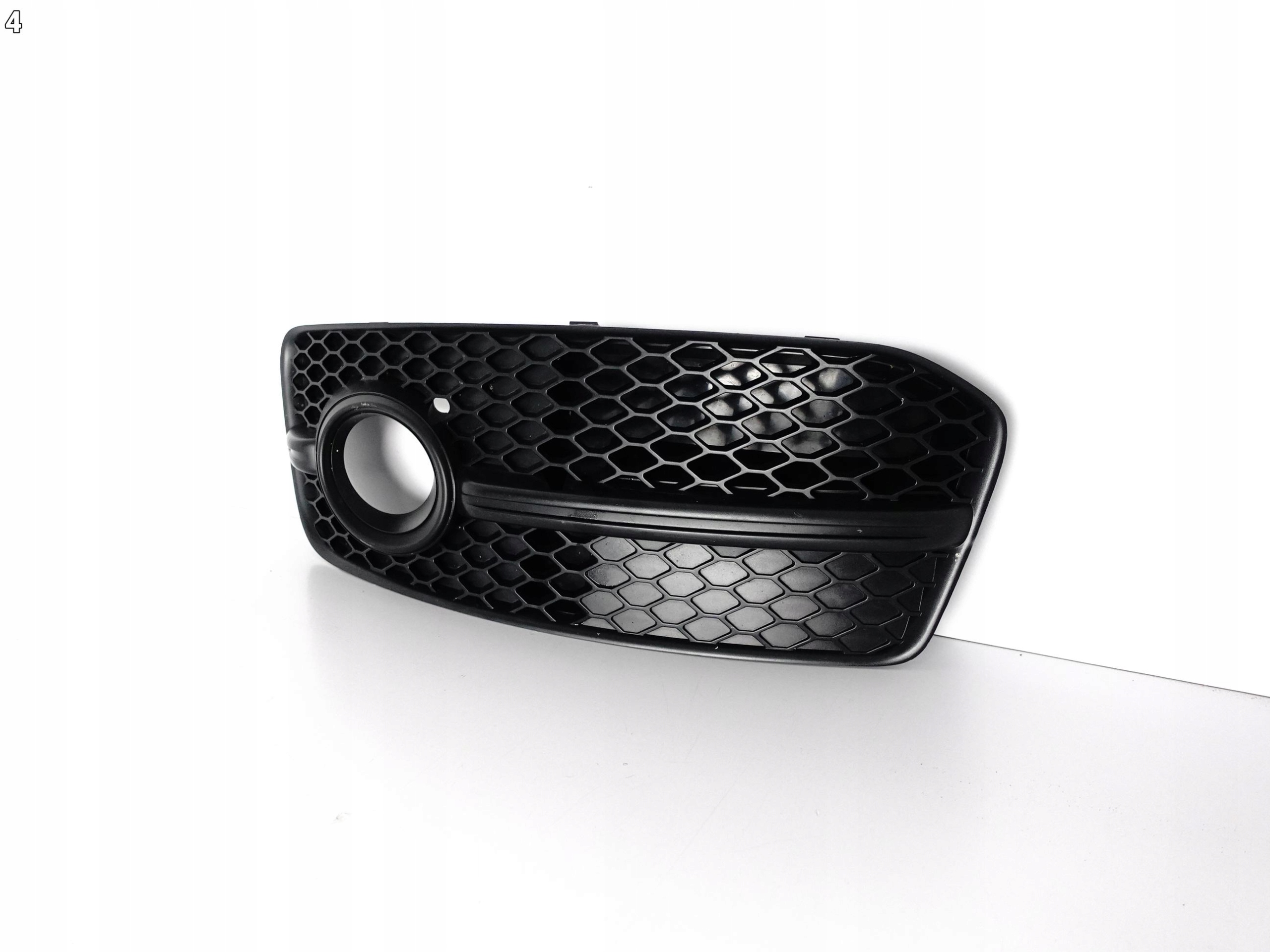 AUDI Q5 8R0 S-LINE 08-12 GRILL ATRAPA KRATKA LEWA W ZDERZAK BLACK AUDI Q5 8R0 S-LINE 08-12 GRILL ATRAPA KRATKA LEWA W ZDERZAK BLACK - obrazek 5