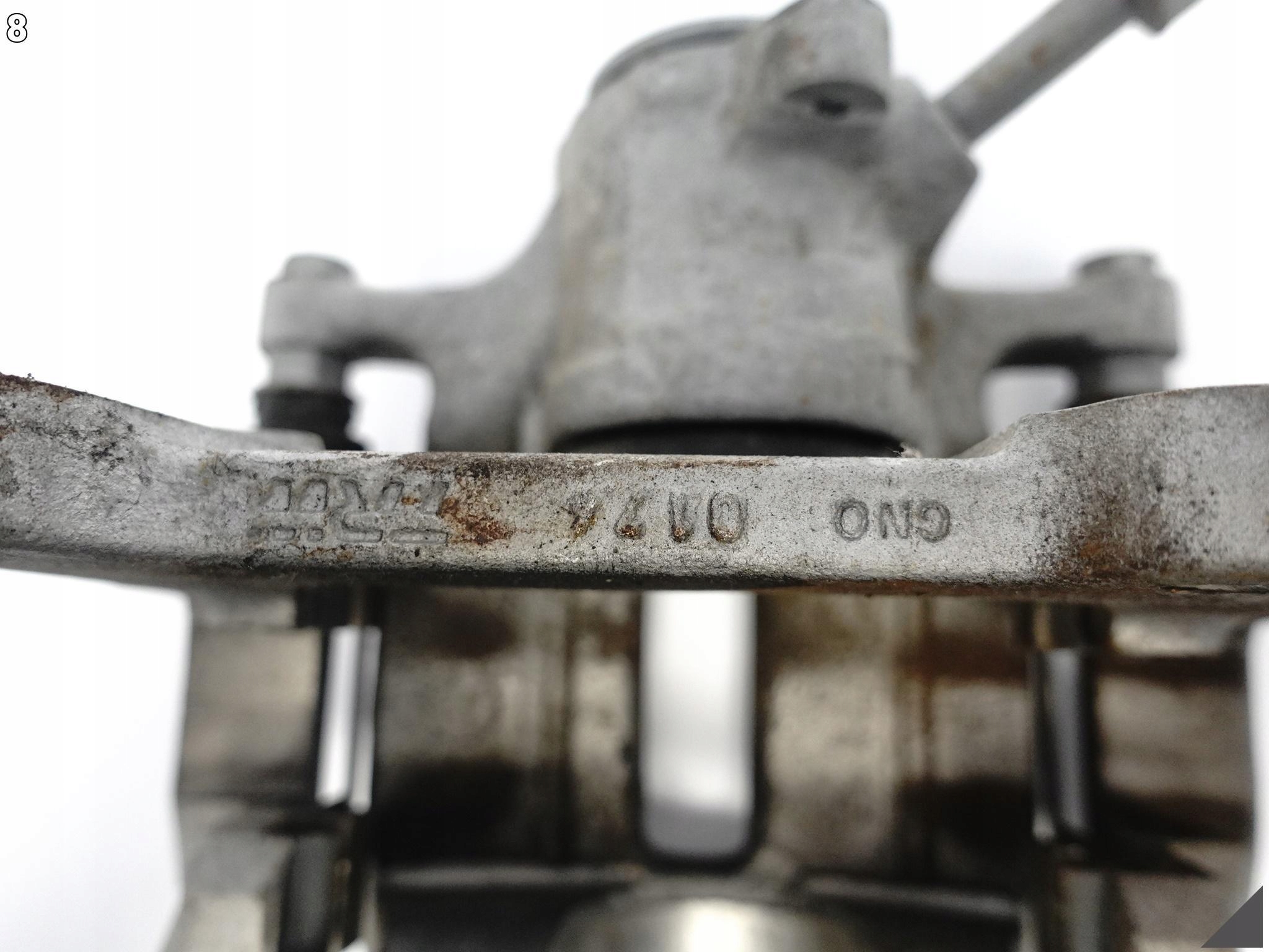 AUDI A8 S8 4H0 D4 LIFT 09-17 ZACISK HAMULCOWY LEWY TYŁ 4.0TFSI TRW *110KM* AUDI A8 S8 4H0 D4 LIFT 09-17 ZACISK HAMULCOWY LEWY TYŁ 4.0TFSI TRW *110KM* - obrazek 9
