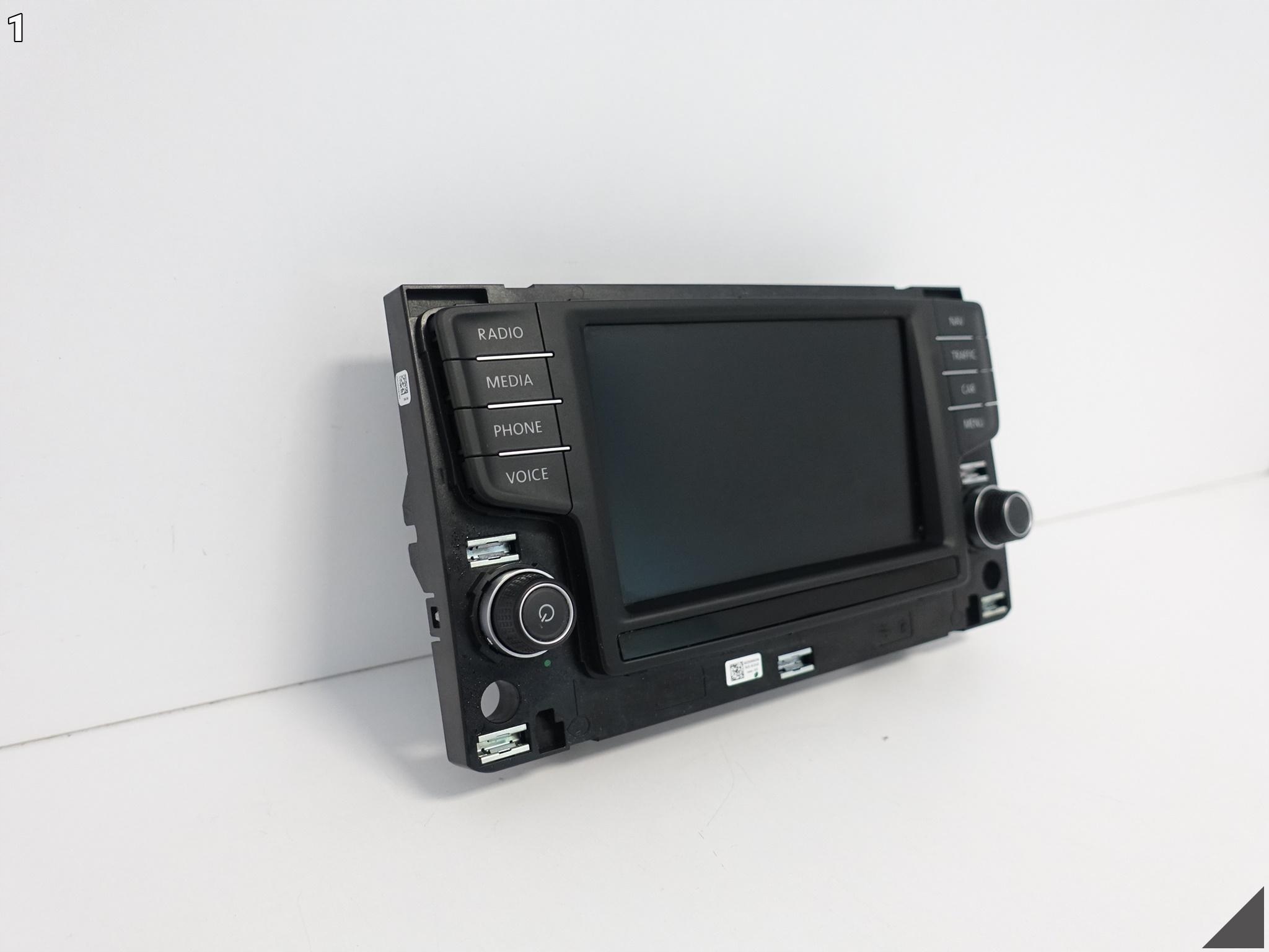 VW PASSAT B8 3G0 VW GOLF 7 VII 5G0 TOURAN 5TA MONITOR WYŚWIETLACZ LCD EKRAN VW PASSAT B8 3G0 VW GOLF 7 VII 5G0 TOURAN 5TA MONITOR WYŚWIETLACZ LCD EKRAN - obrazek 2