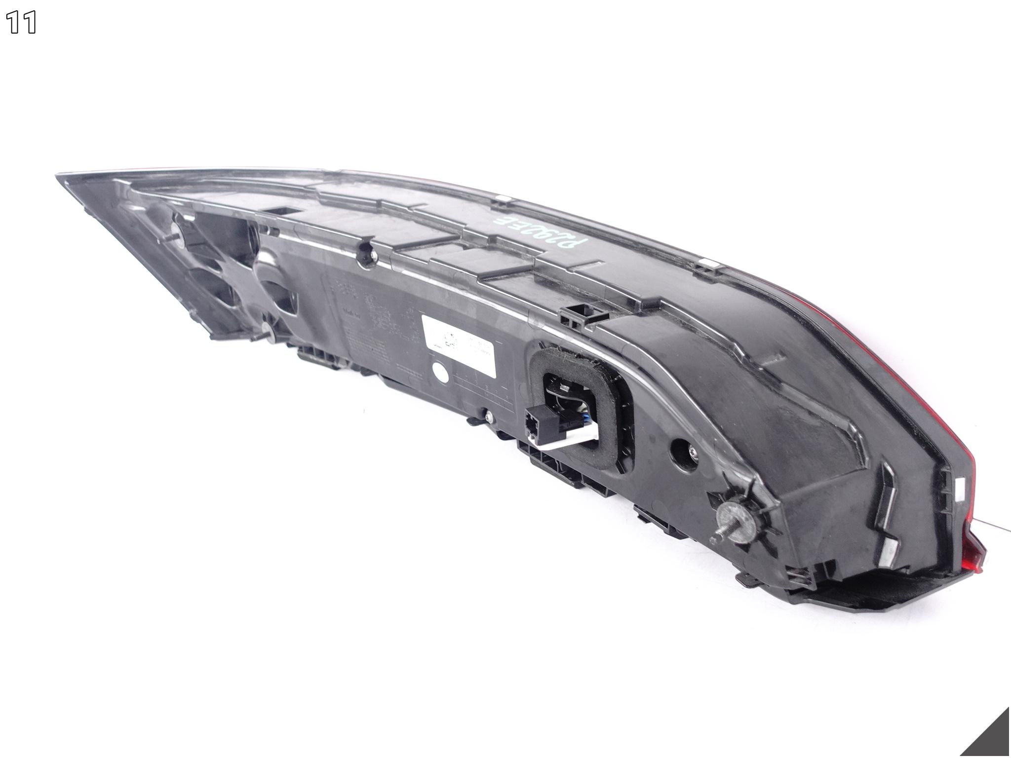 AUDI Q7 II 4M0 LIFT 19-24 LAMPA LED W KLAPĘ BAGAŻNIKA PRAWA TYŁ BASIC AUDI Q7 II 4M0 LIFT 19-24 LAMPA LED W KLAPĘ BAGAŻNIKA PRAWA TYŁ BASIC - obrazek 12