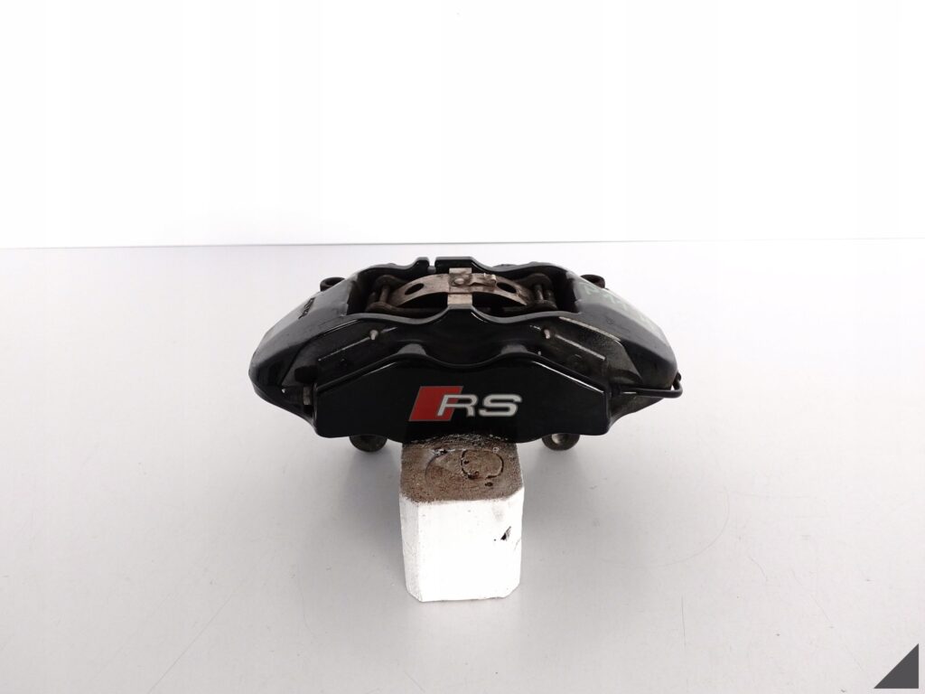 AUDI RS3 8P0 TTRS 8J0 2.5 TFSI ZACISK+KLOCKI PRAWY PRZÓD 20A54402