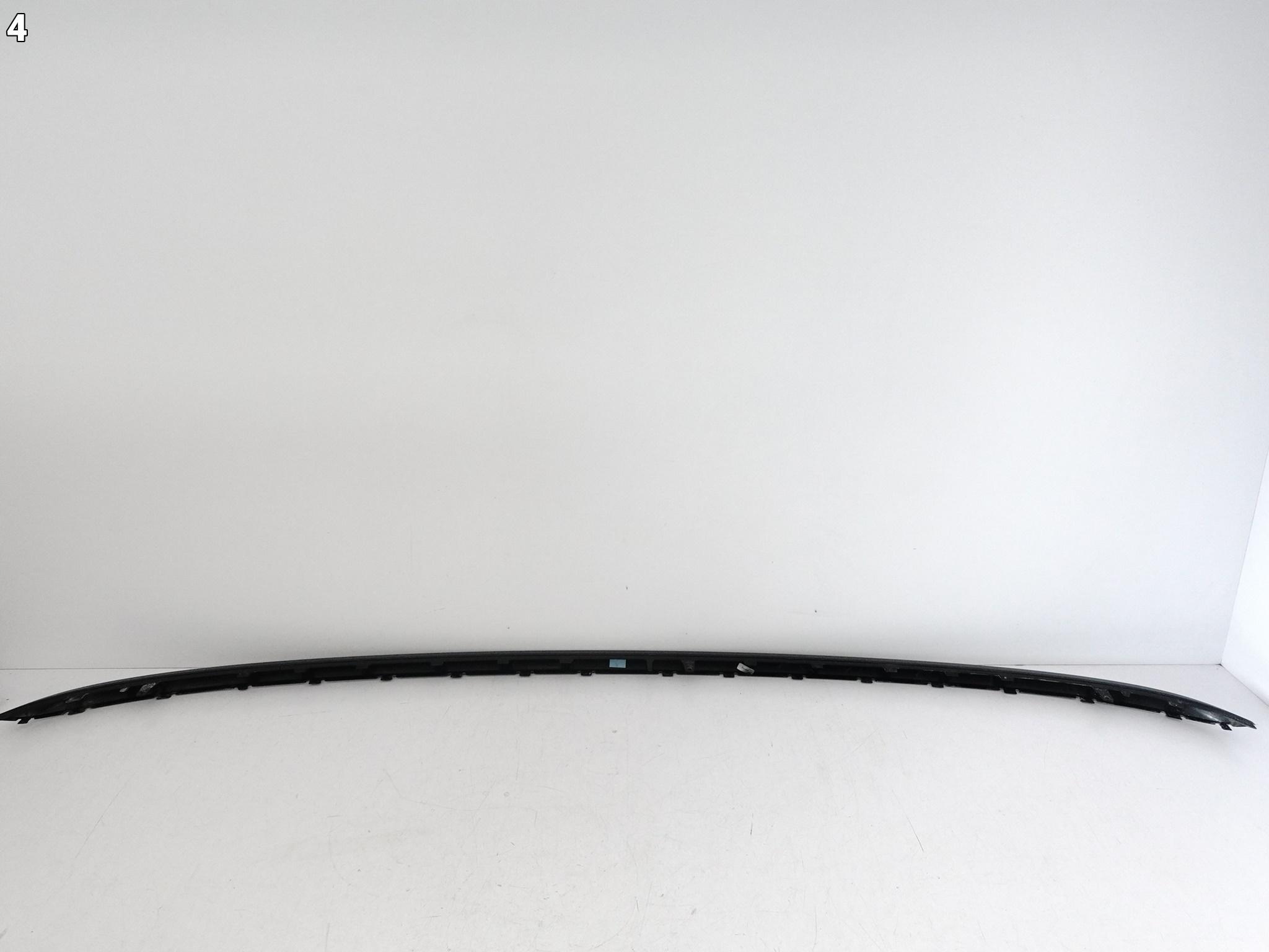 AUDI Q8 S-LINE 4M8 18- ŚRODKOWA LISTWA SPOILER W ZDERZAK TYŁ 4M8807791A Y9B AUDI Q8 S-LINE 4M8 18- ŚRODKOWA LISTWA SPOILER W ZDERZAK TYŁ 4M8807791A Y9B - obrazek 5