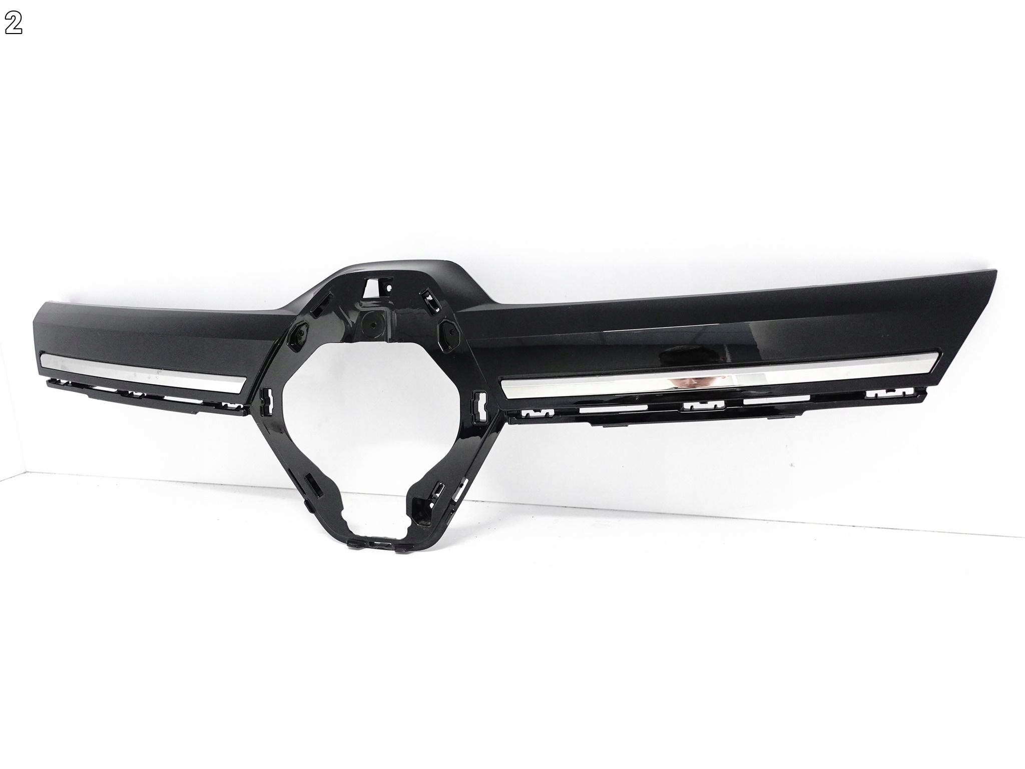 RENAULT MEGANE V 5 E-TECH 23- GRILL ATRAPA LISTWA BLENDA RENAULT MEGANE V 5 E-TECH 23- GRILL ATRAPA LISTWA BLENDA - obrazek 3