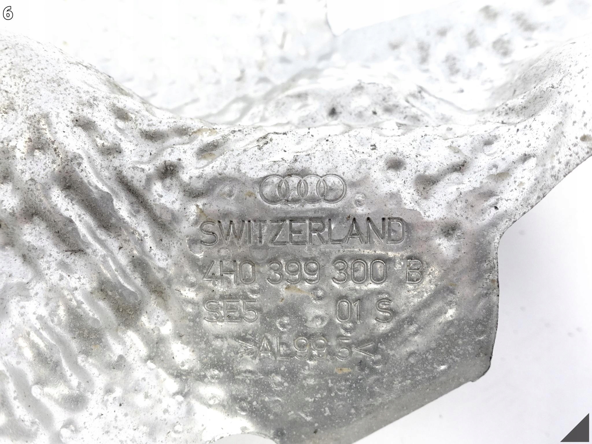 AUDI A8 S8 4H0 D4 LIFT 09-17 PRAWA OSŁONA TERMICZNA SKRZYNI BIEGÓW AUDI A8 S8 4H0 D4 LIFT 09-17 PRAWA OSŁONA TERMICZNA SKRZYNI BIEGÓW - obrazek 7