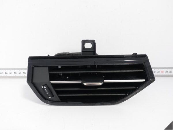 AUDI Q3 SQ3 RSQ3 II F3 83F 83A 83B KONSOLA KOKPIT KRATKA NAWIEWU PRAWA 6PS AUDI Q3 SQ3 RSQ3 II F3 83F 83A 83B KONSOLA KOKPIT KRATKA NAWIEWU PRAWA 6PS