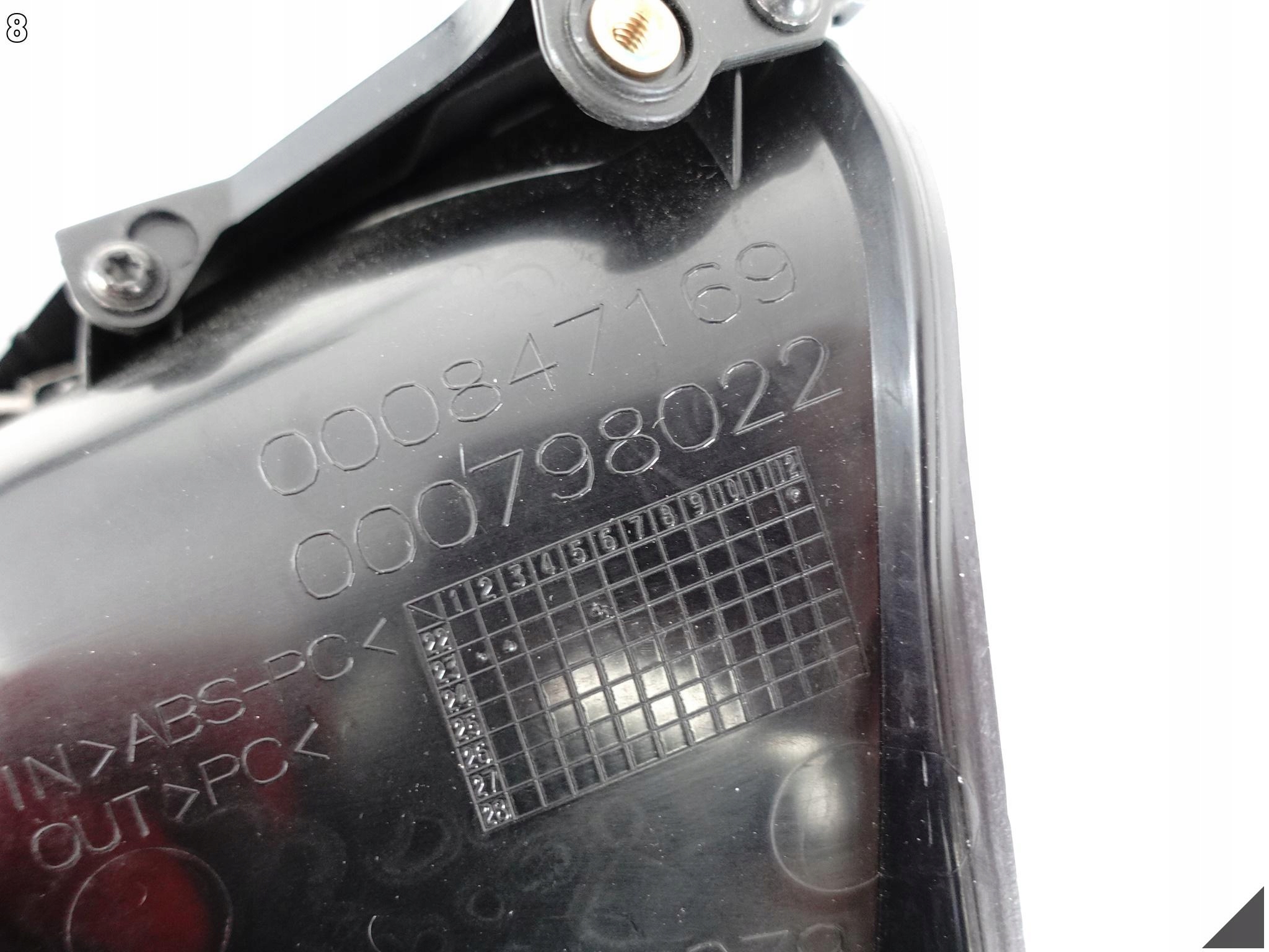 FERRARI PUROSANGUE F175 23- KRATKA NAWIEWU PRAWA KOKPIT OSŁONA DEKOR FERRARI PUROSANGUE F175 23- KRATKA NAWIEWU PRAWA KOKPIT OSŁONA DEKOR - obrazek 9