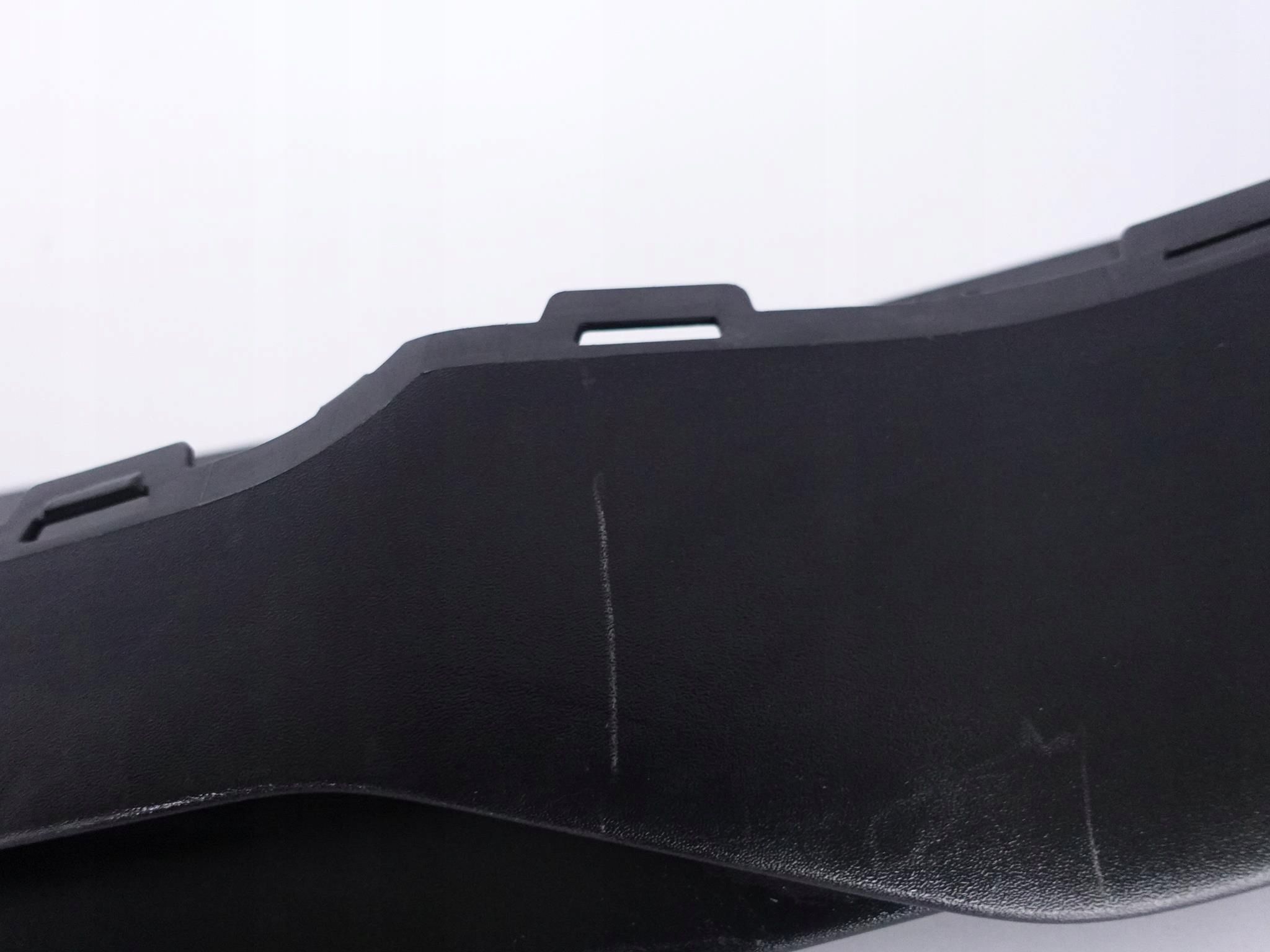PORSCHE TAYCAN 9J1 19- SPOILER W ZDERZAK PRZÓD PORSCHE TAYCAN 9J1 19- SPOILER W ZDERZAK PRZÓD - obrazek 4